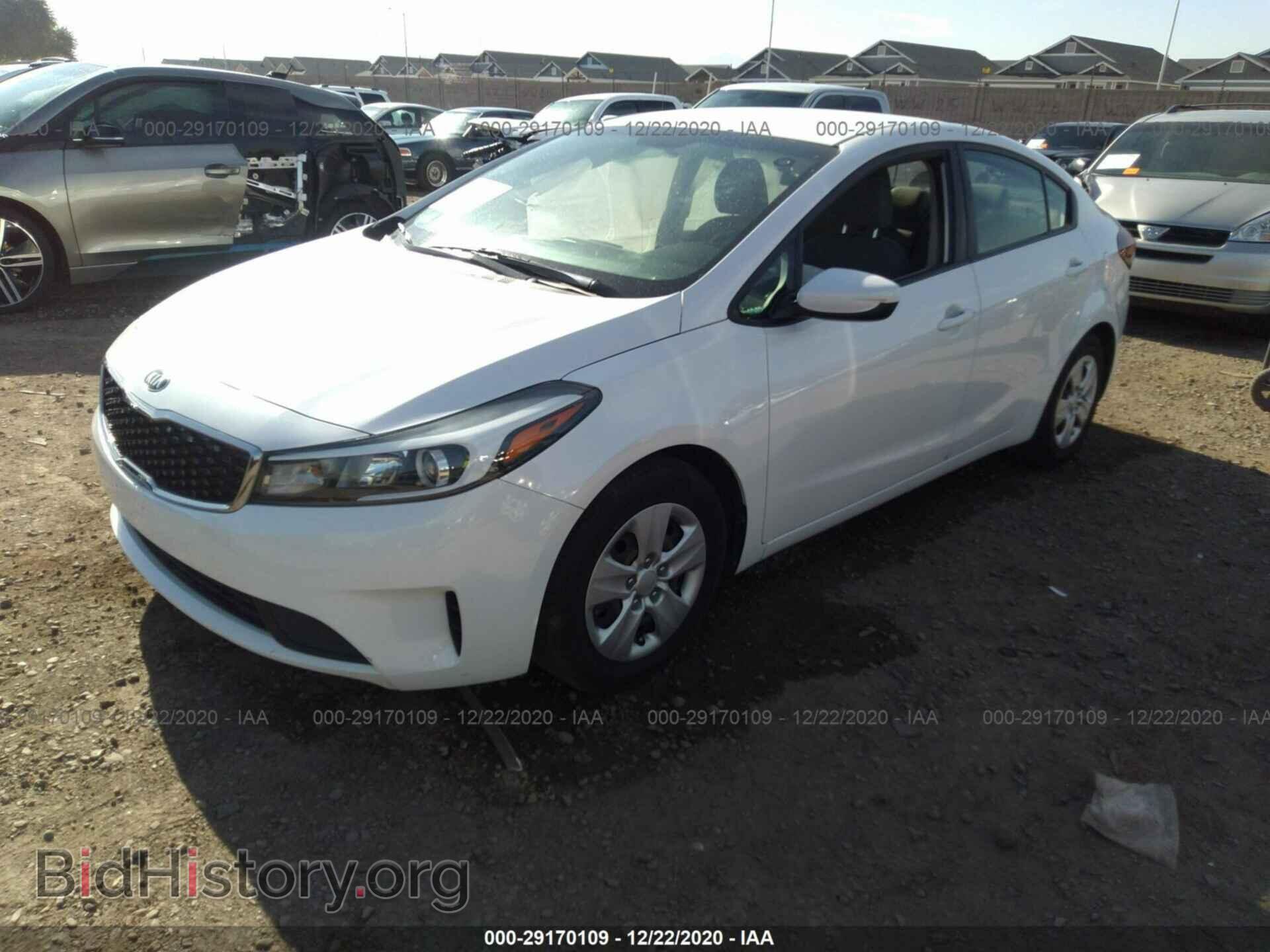 2017 KIA FORTE - VIN: 3KPFL4A76HE116455 - Фото 2