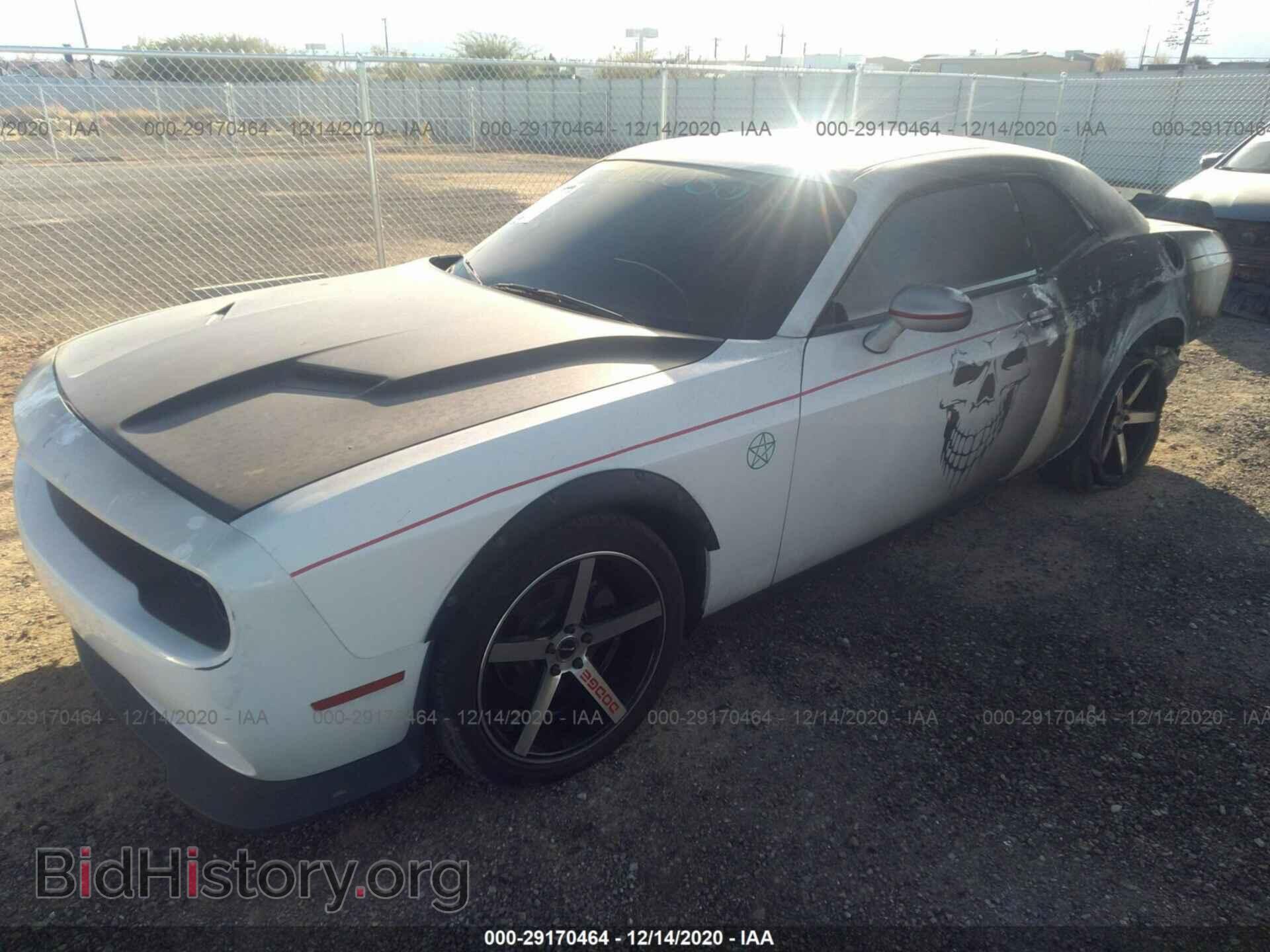 2019 DODGE CHALLENGER - VIN: 2C3CDZAG2KH637461 - Photo 2