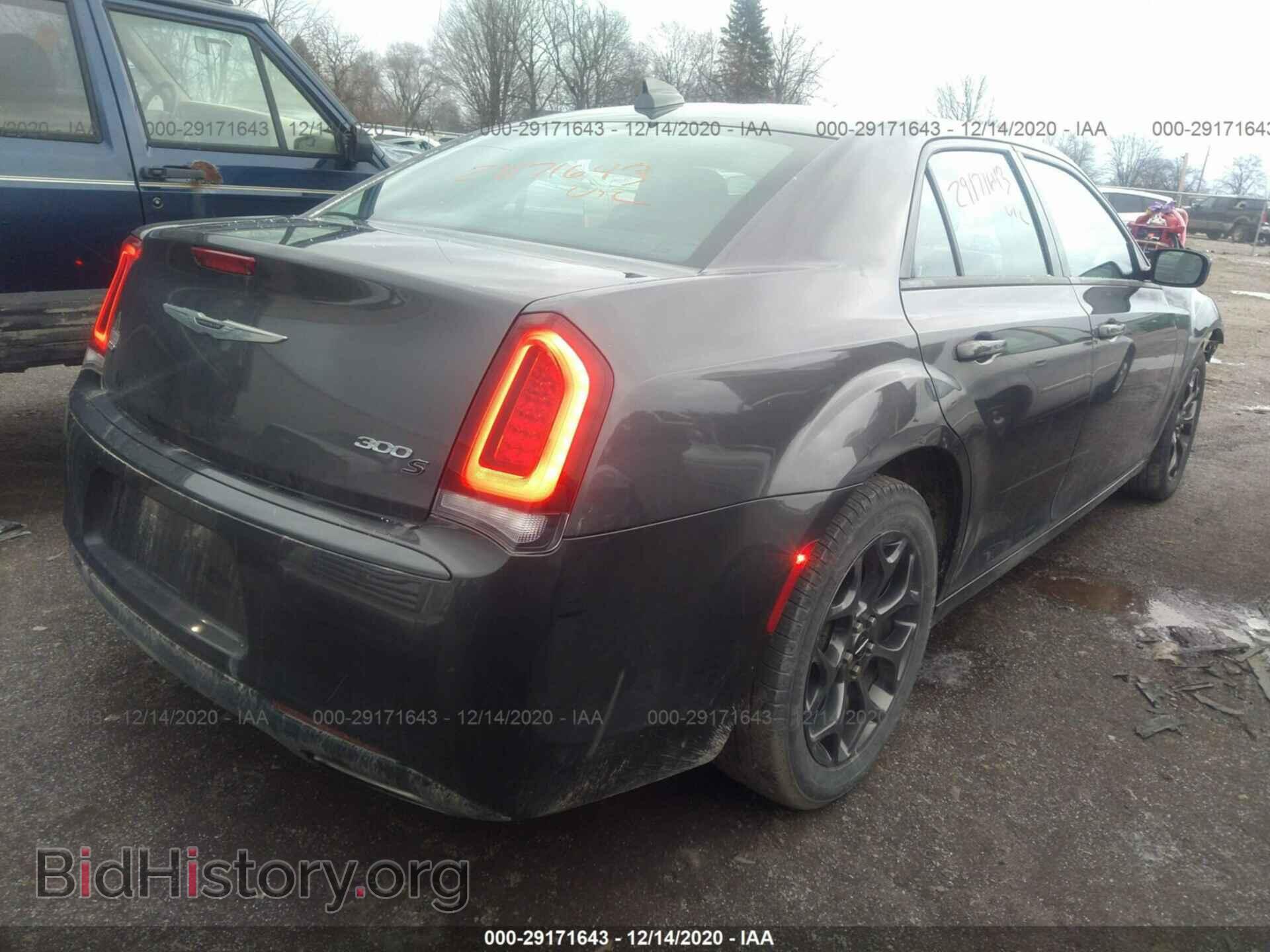 2017 CHRYSLER 300 - VIN: 2C3CCAGG7HH622295 - Photo 4