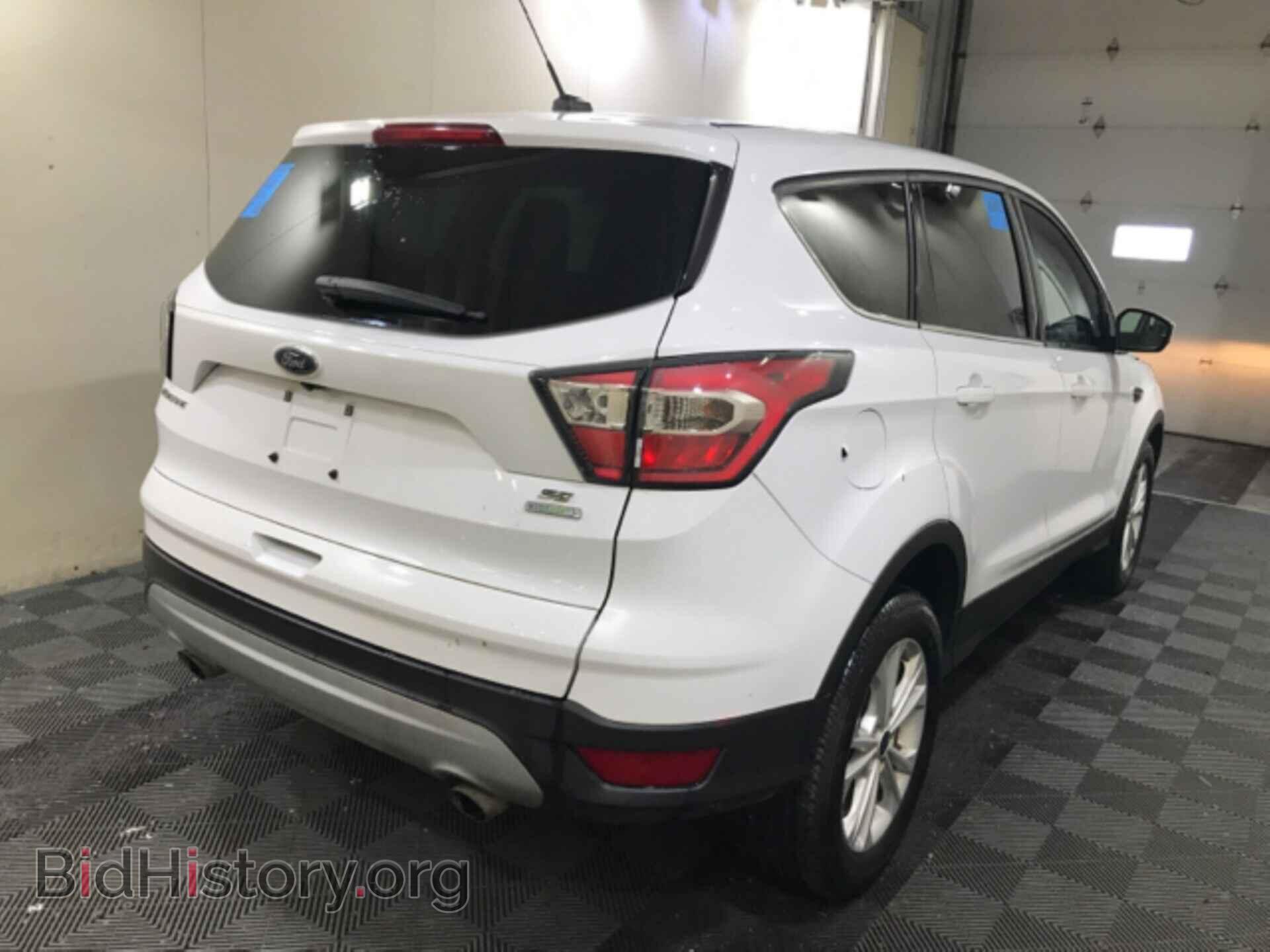 2017 FORD ESCAPE - VIN: 1FMCU0GD1HUB05320 - Фото 4