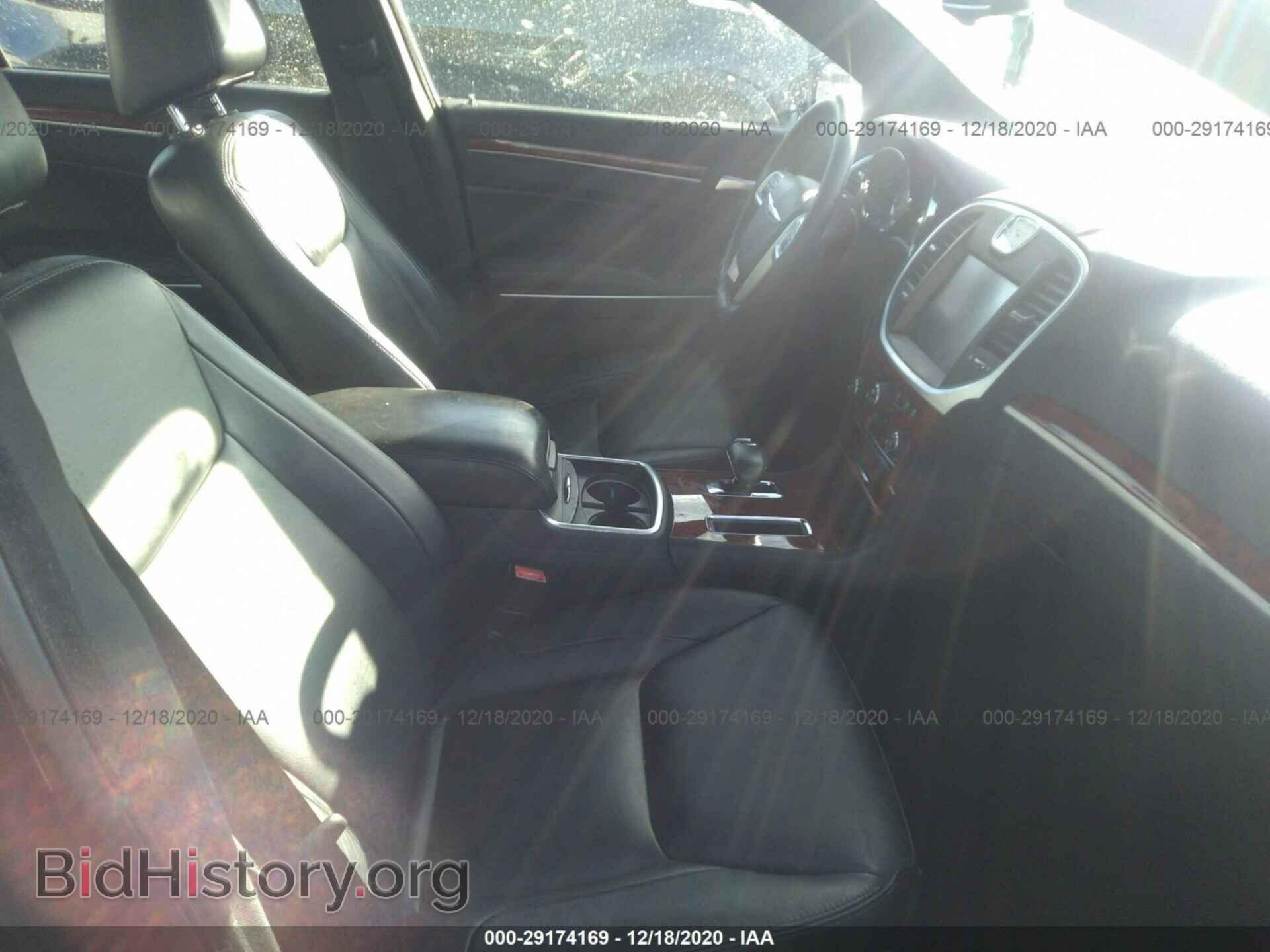2013 CHRYSLER 300 - VIN: 2C3CCAAG6DH513717 - Фото 5