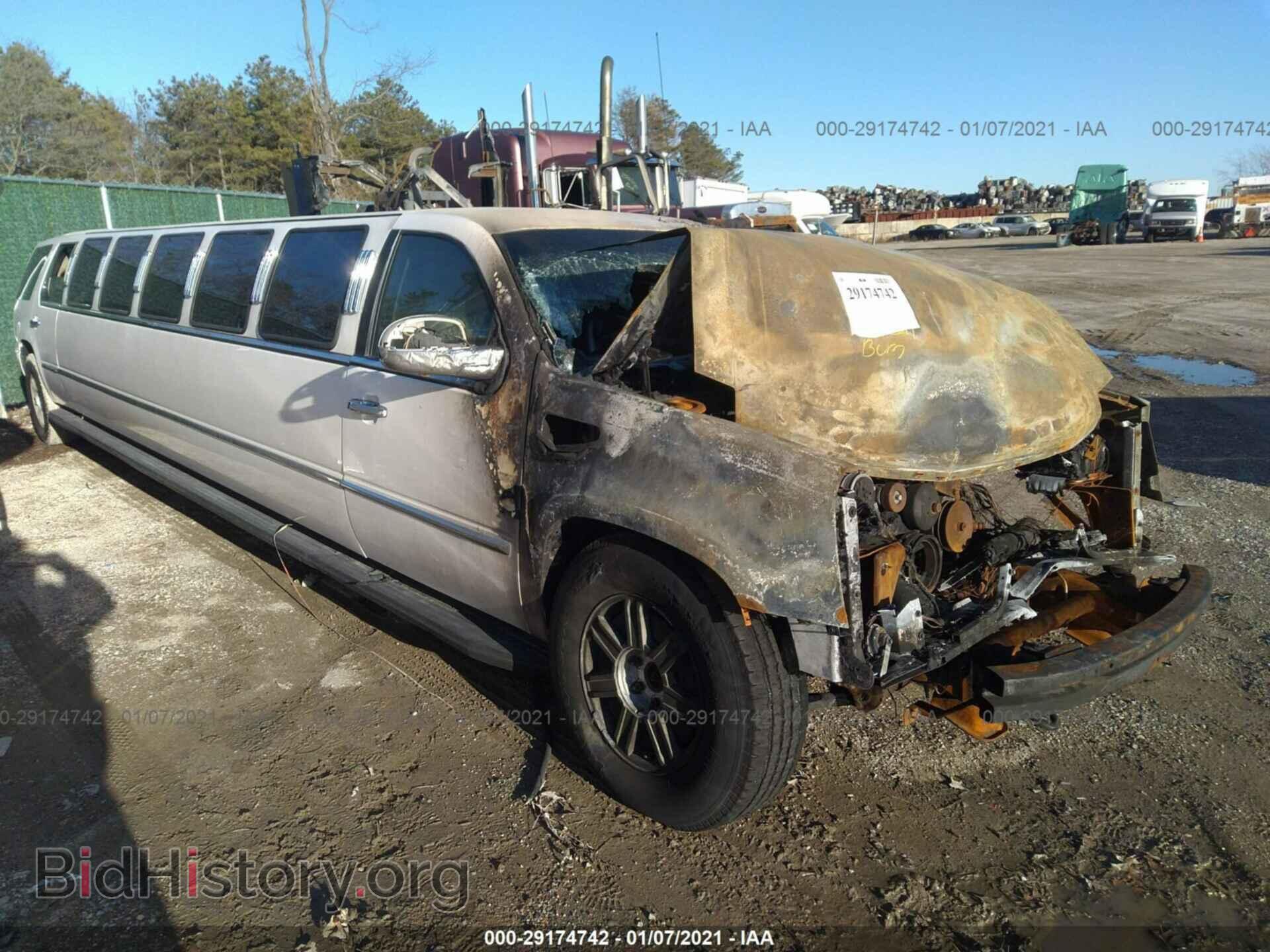 Photo 1GYFK63857R124869 - CADILLAC ESCALADE 2007