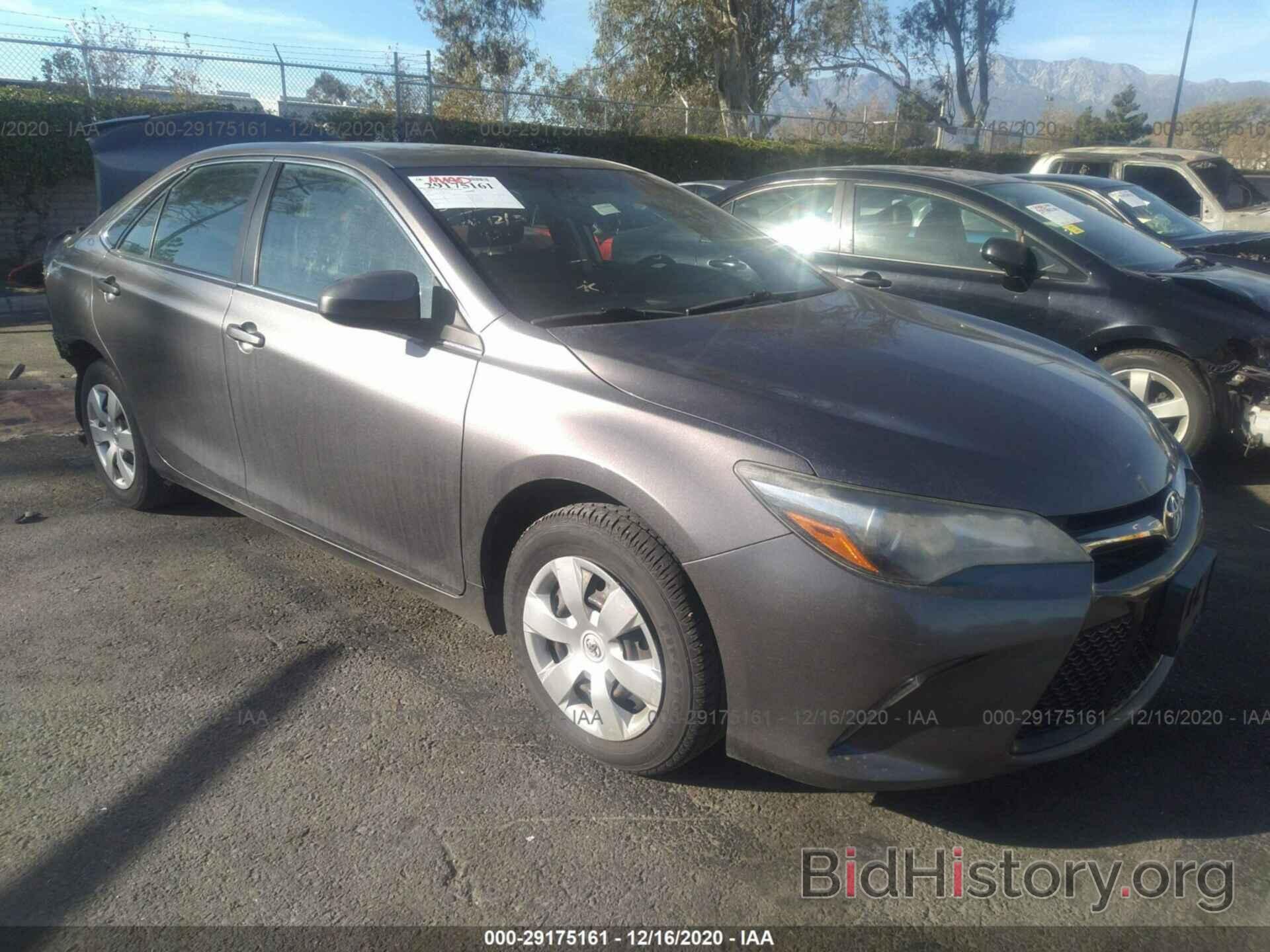 Photo 4T1BF1FK2HU348727 - TOYOTA CAMRY 2017