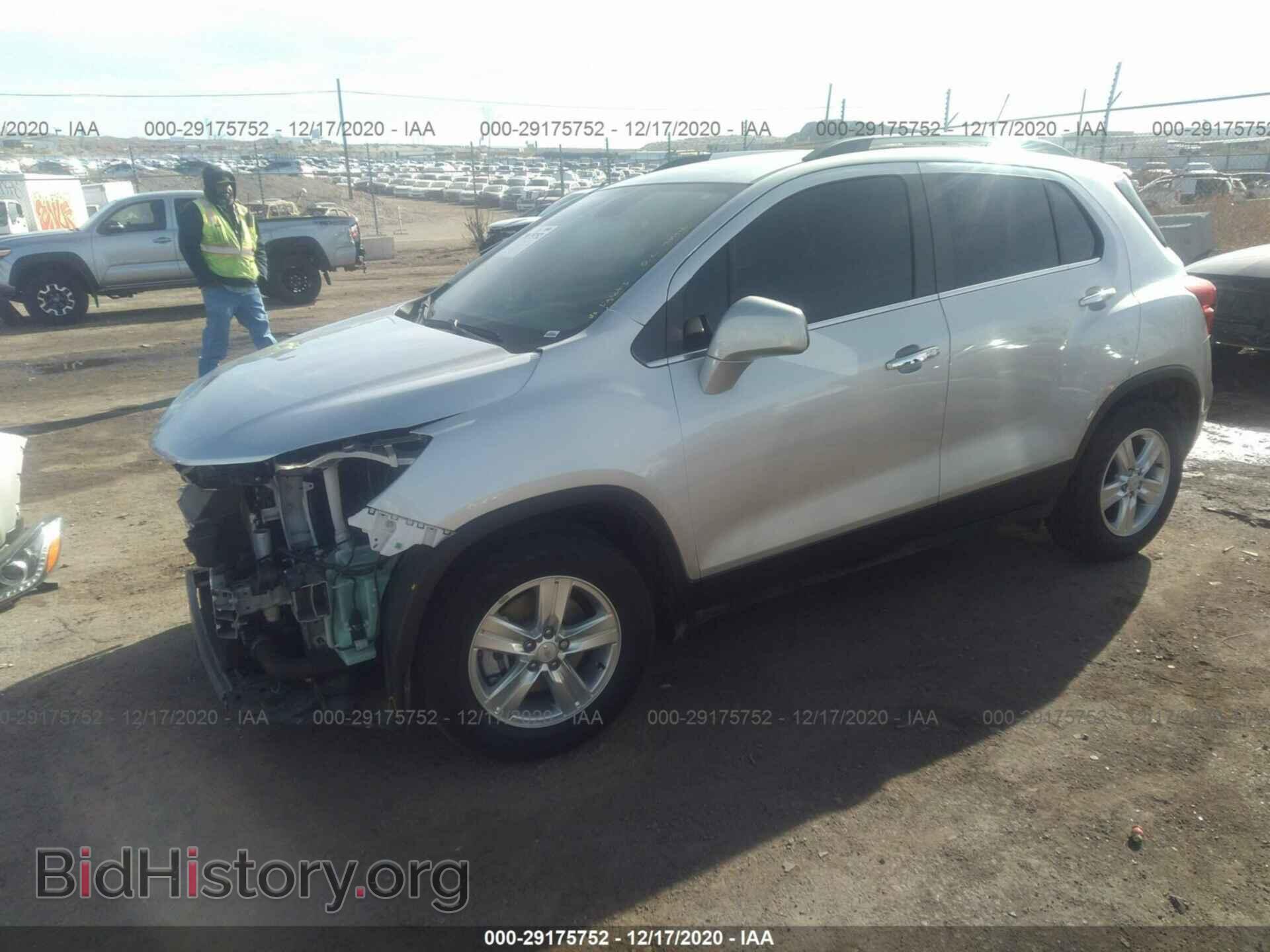 2019 CHEVROLET TRAX - VIN: KL7CJLSB3KB815730 - Фото 2