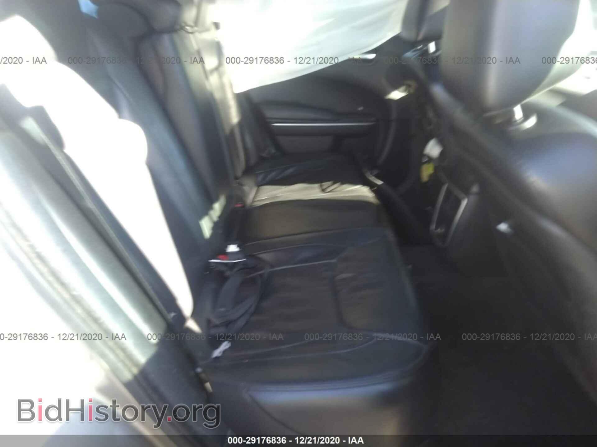 2014 CHRYSLER 300 - VIN: 2C3CCAAG7EH211628 - Фото 8