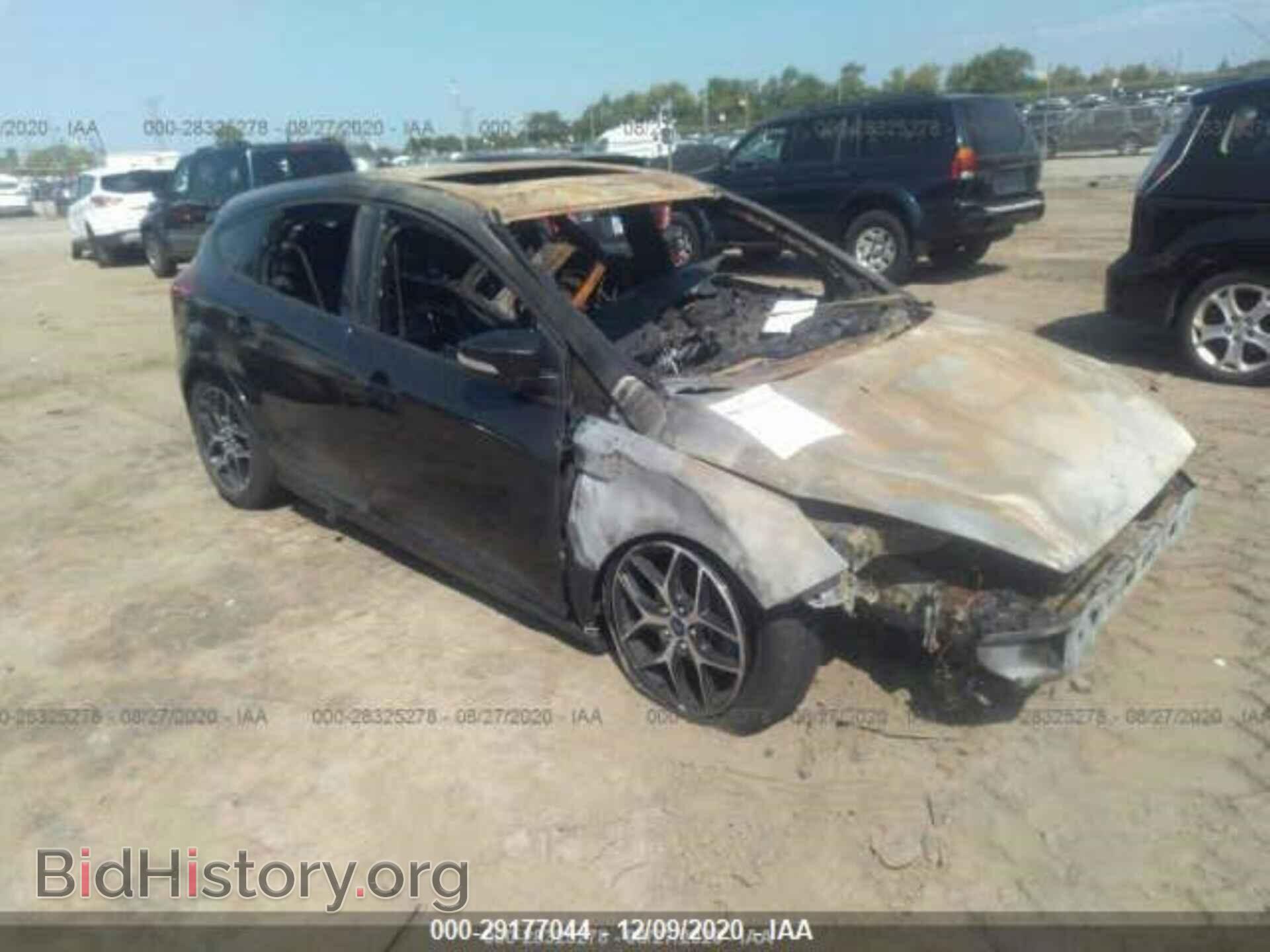 Фотография 1FADP3M25HL248755 - FORD FOCUS 2017