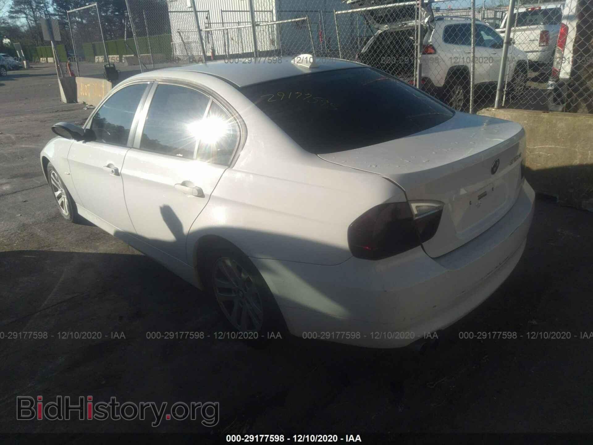 2007 BMW 3 SERIES - VIN: WBAVC73587KP33874 - Фото 3