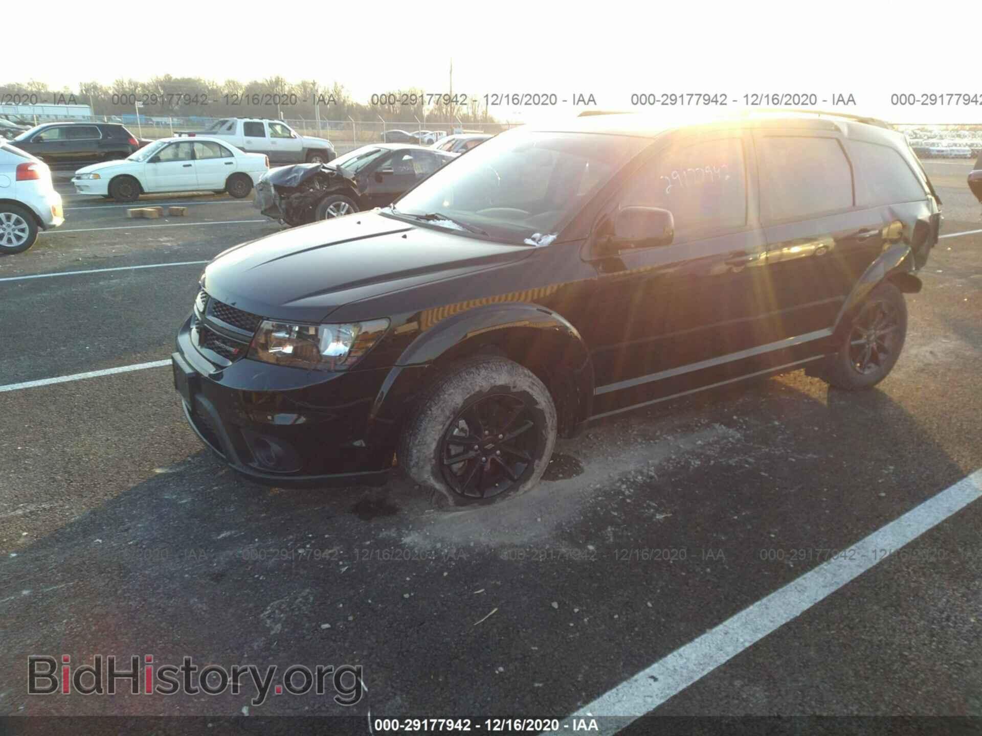2019 DODGE JOURNEY - VIN: 3C4PDCBB9KT773879 - Фото 2
