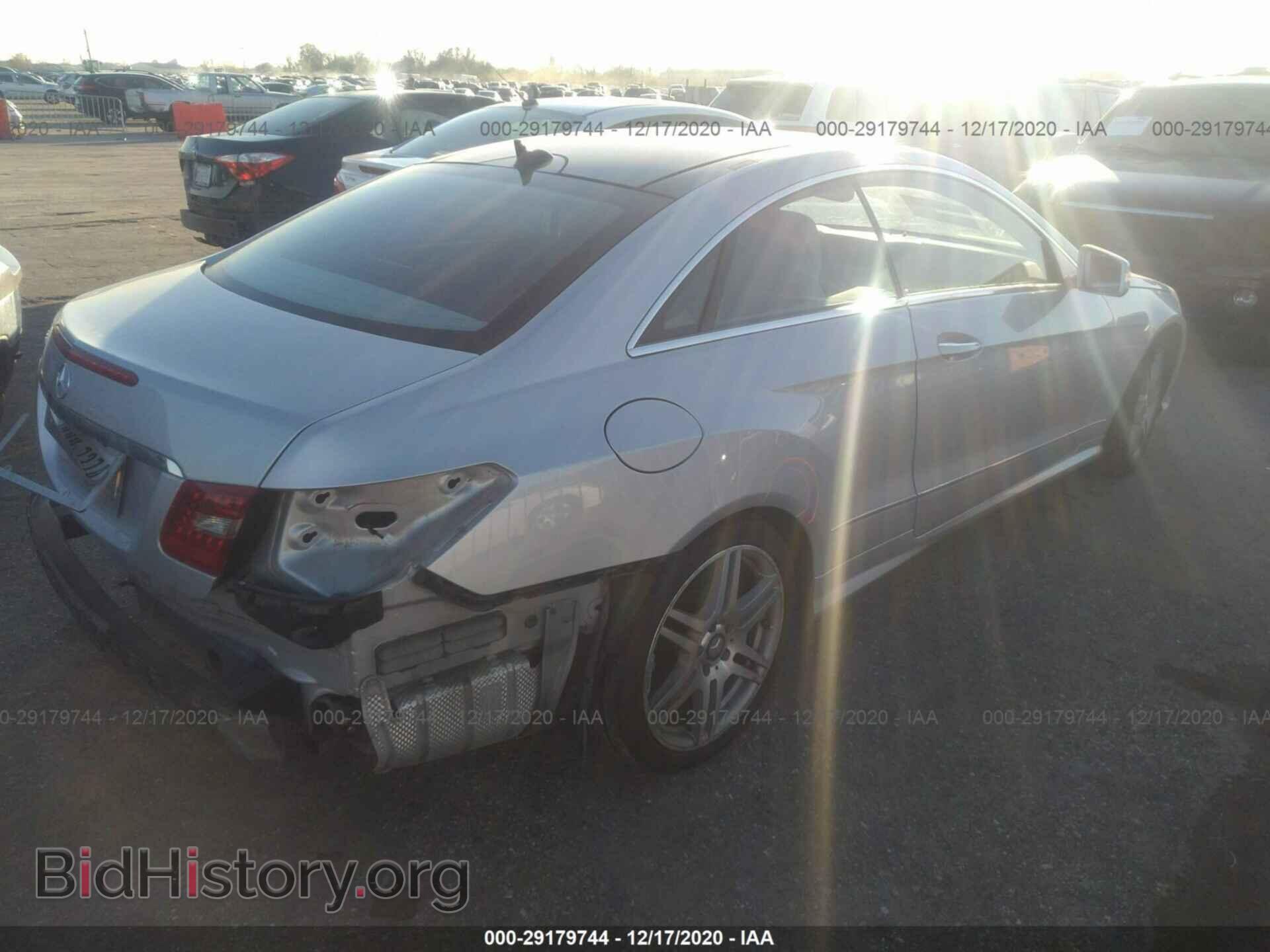 2010 MERCEDES-BENZ E-CLASS - VIN: WDDKJ7CB7AF047221 - Фото 4