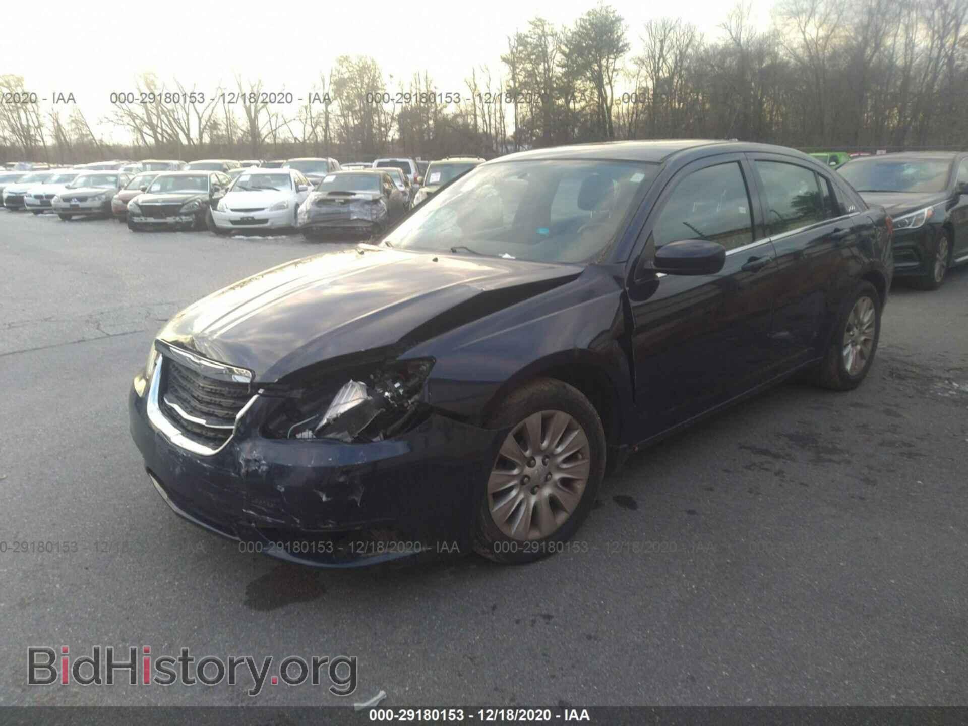 2014 CHRYSLER 200 - VIN: 1C3CCBABXEN124887 - Фото 2