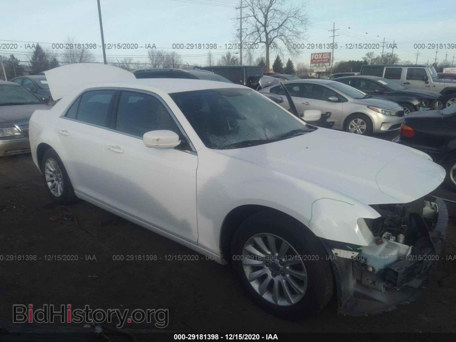Photo 2C3CCAAG8CH105282 - CHRYSLER 300 2012