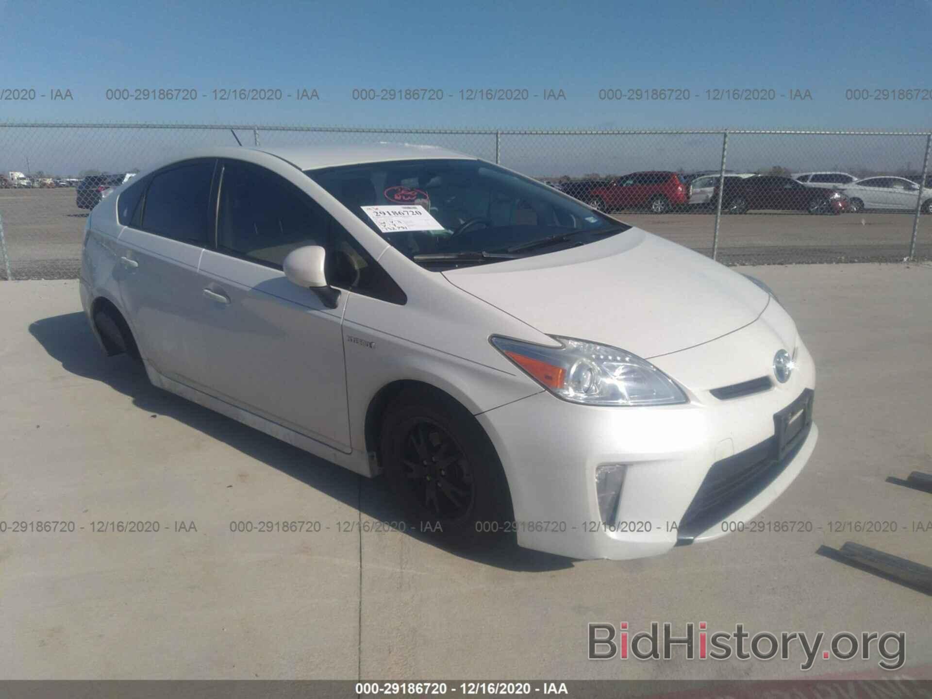 Photo JTDKN3DU8F1880702 - TOYOTA PRIUS 2015