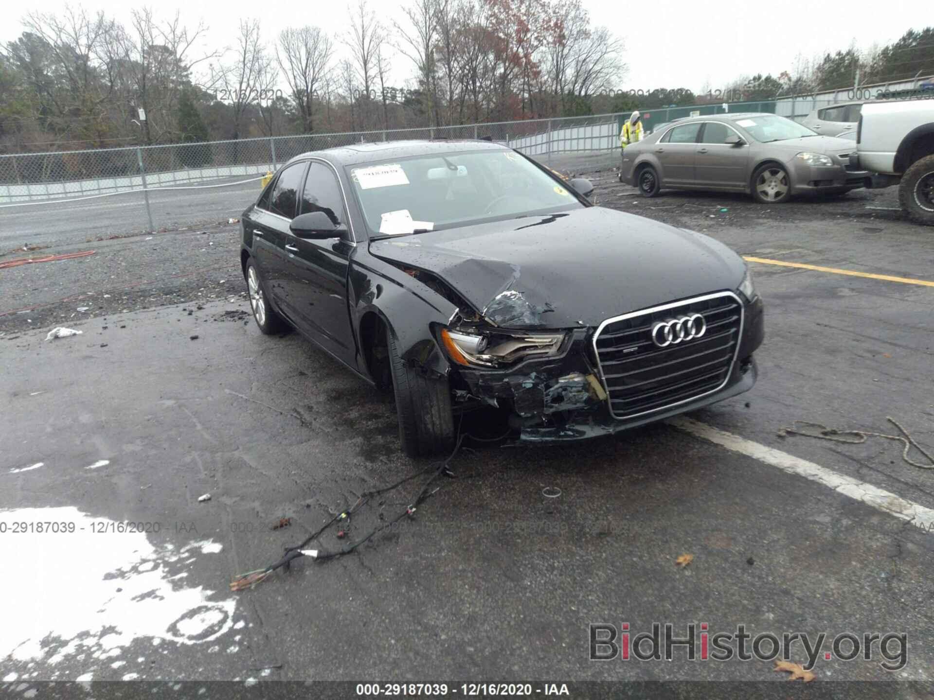 Photo WAUGFAFC9DN015218 - AUDI A6 2013