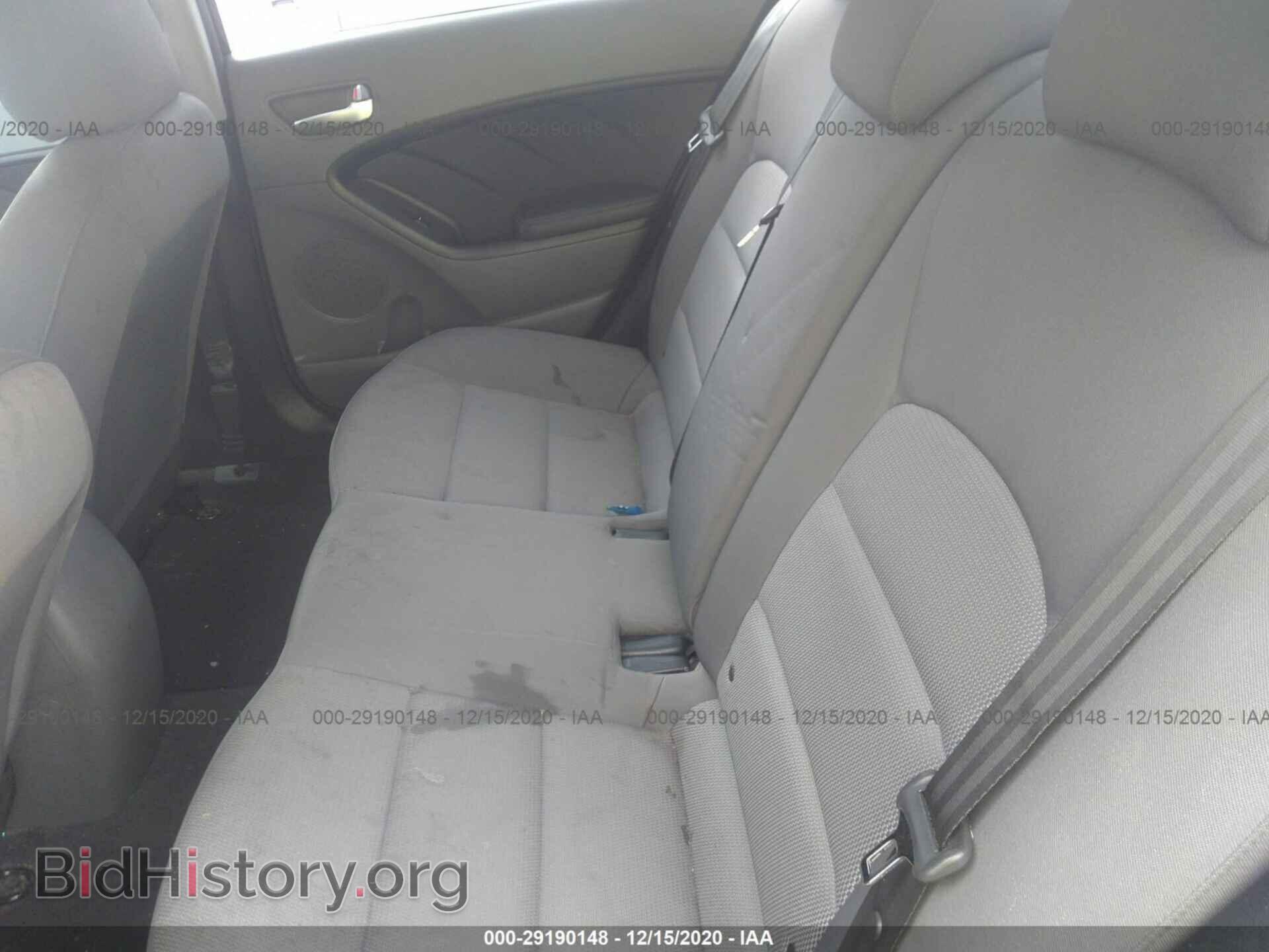 2017 KIA FORTE - VIN: 3KPFK4A73HE081232 - Фото 8