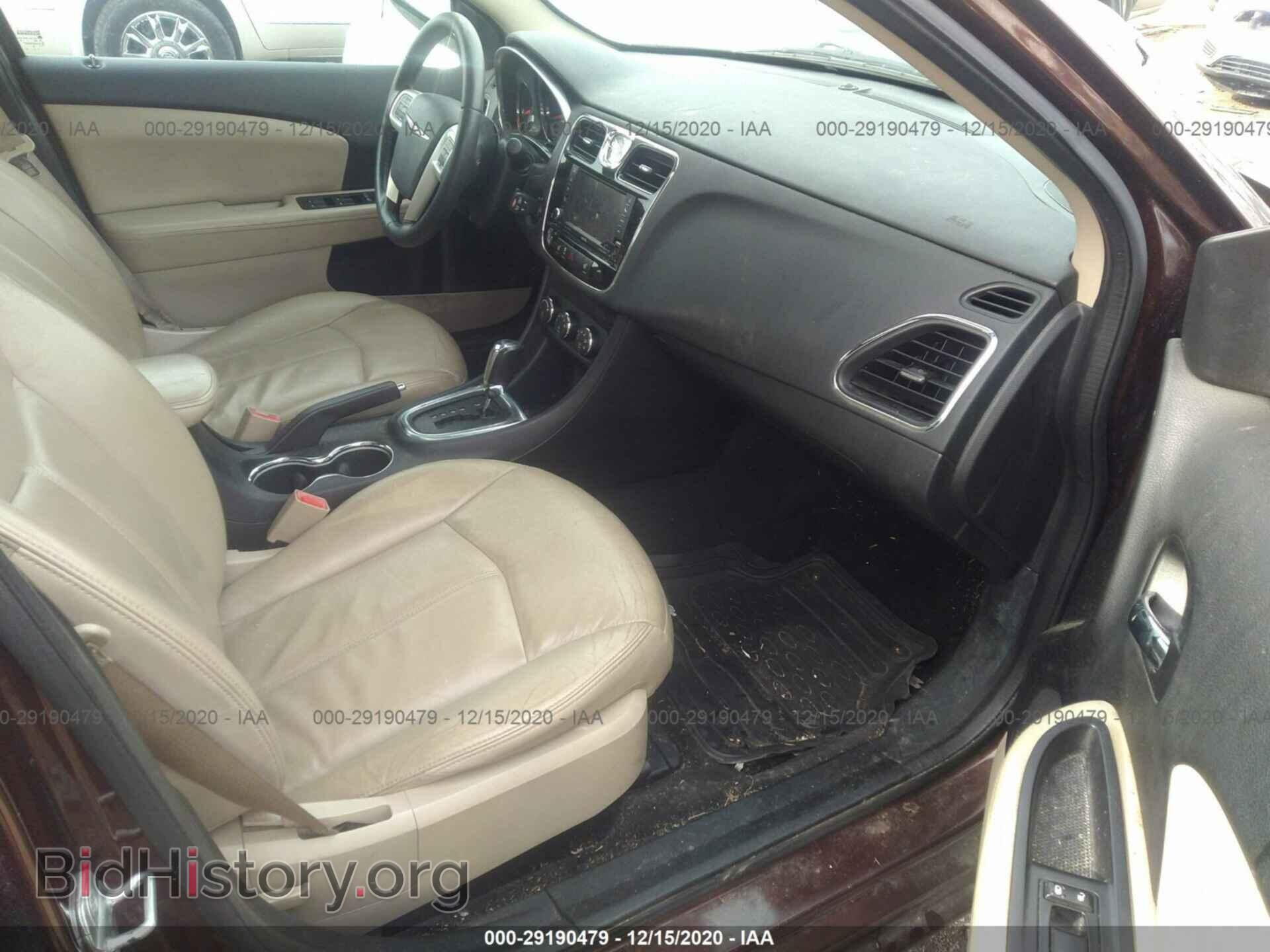2012 CHRYSLER 200 - VIN: 1C3CCBCB9CN188123 - Фото 5