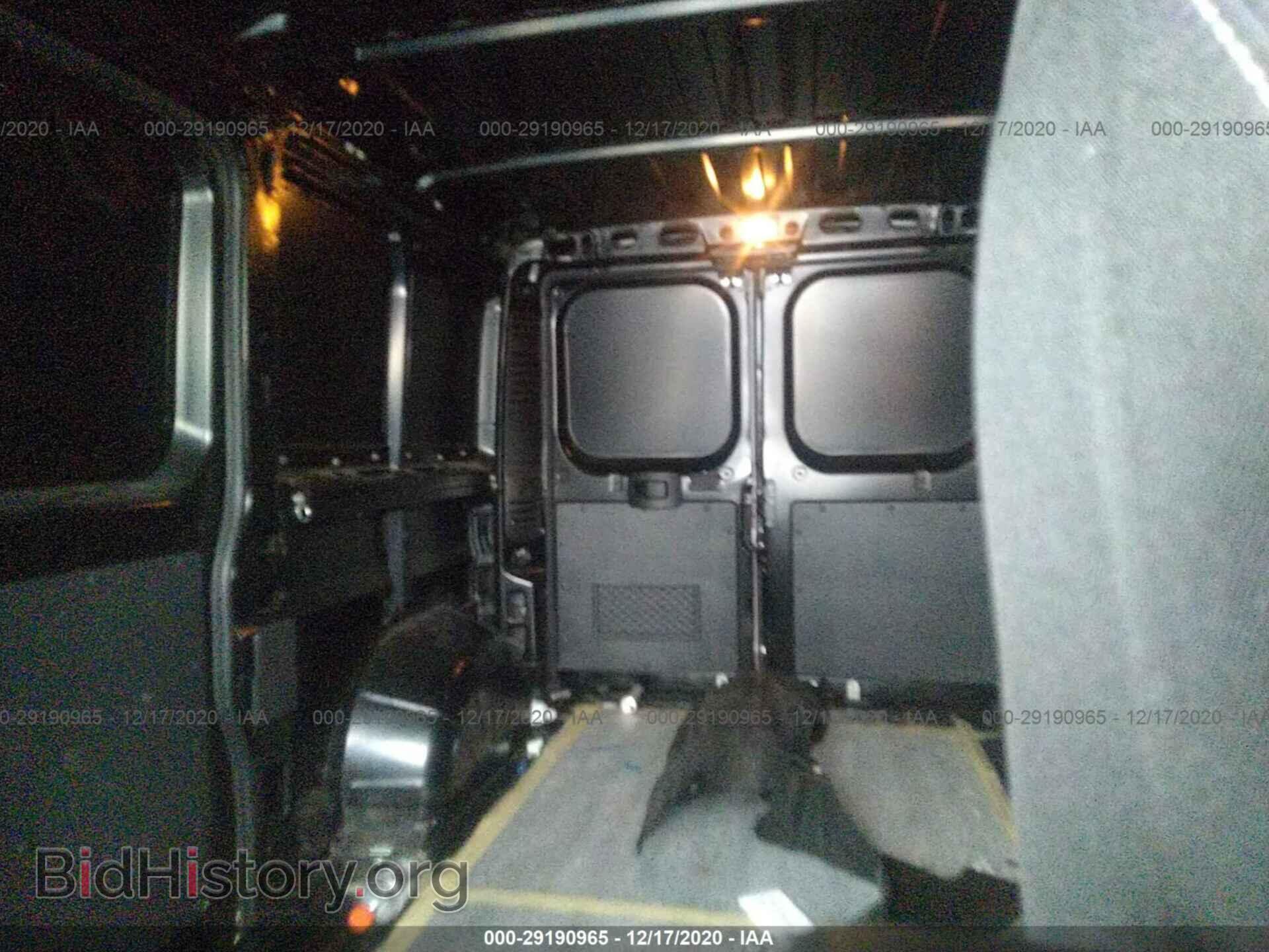 2018 RAM PROMASTER CARGO VAN - VIN: 3C6TRVAG9JE143329 - Фото 8