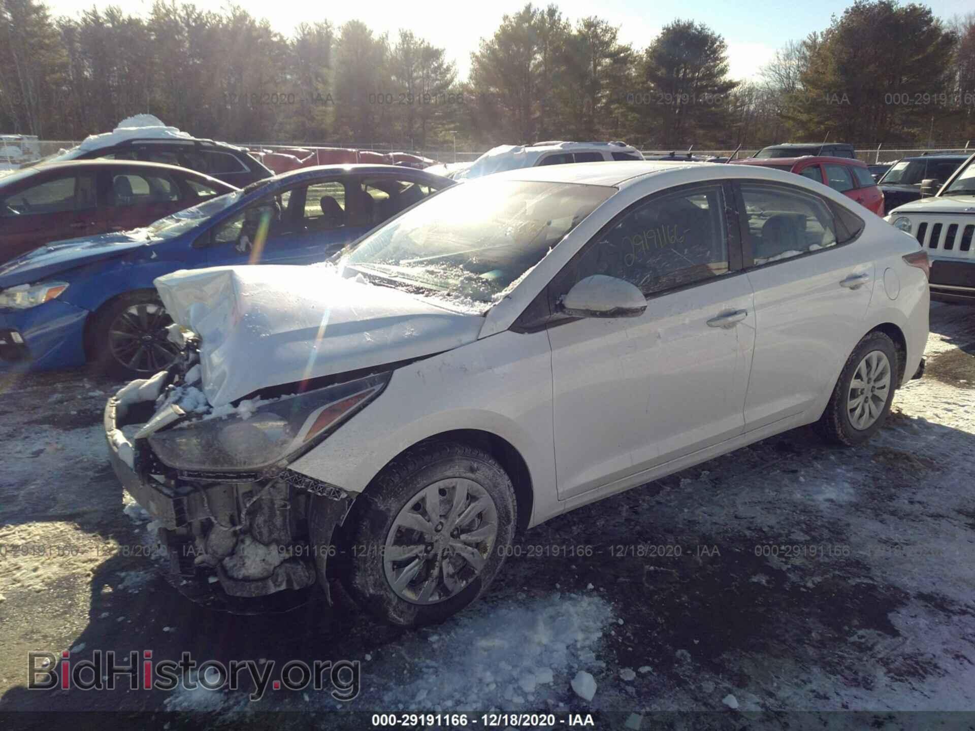 2019 HYUNDAI ACCENT - VIN: 3KPC24A35KE047557 - Фото 2