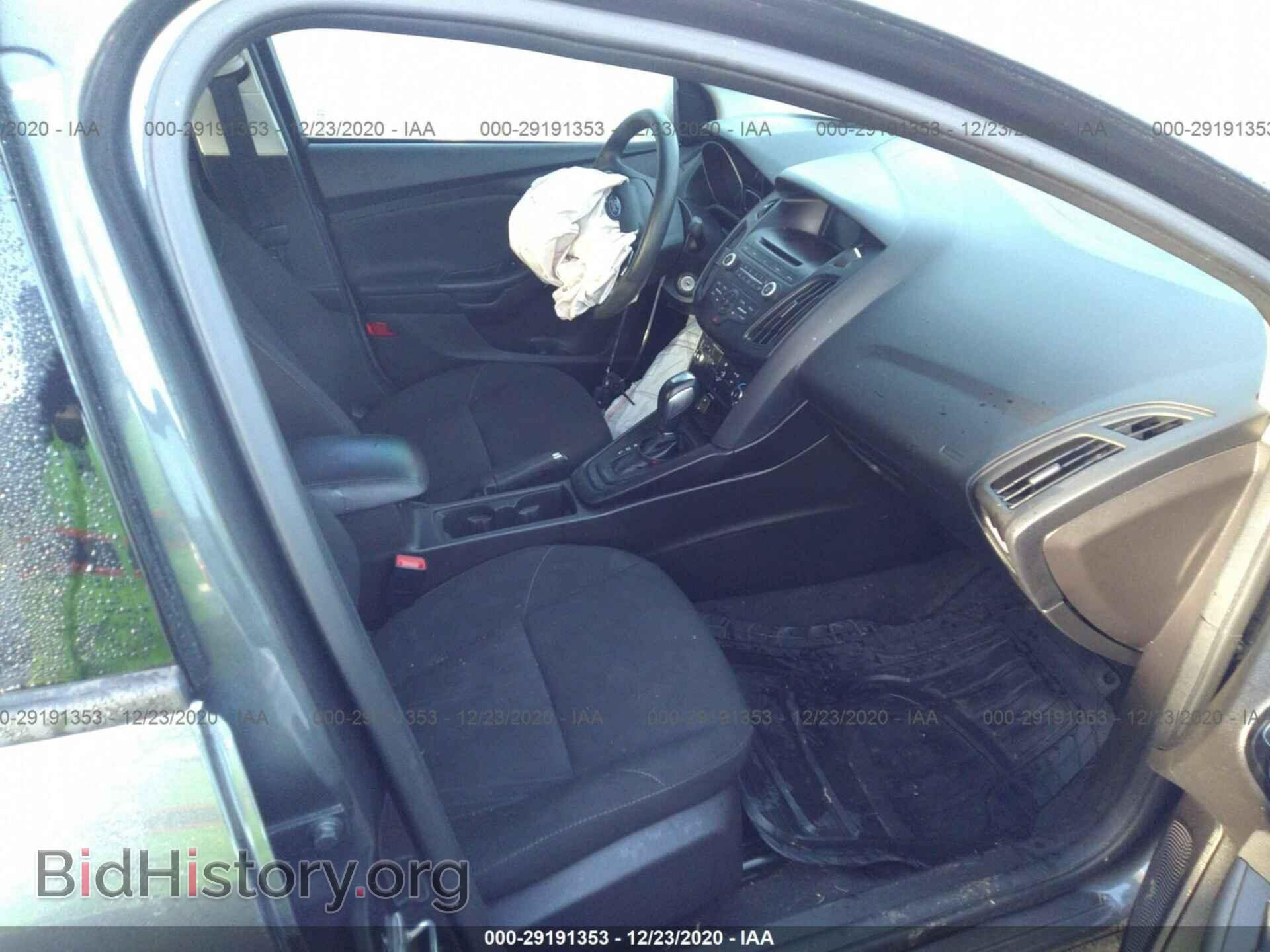 2016 FORD FOCUS - VIN: 1FADP3F21GL300636 - Photo 5
