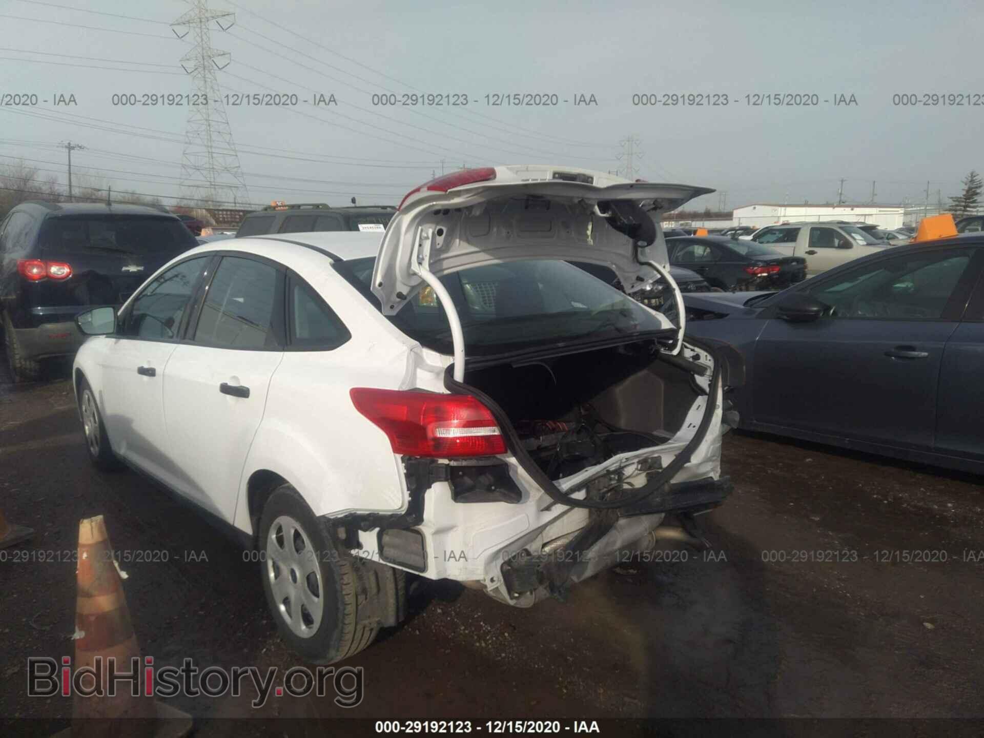 2017 FORD FOCUS - VIN: 1FADP3E22HL253474 - Photo 3