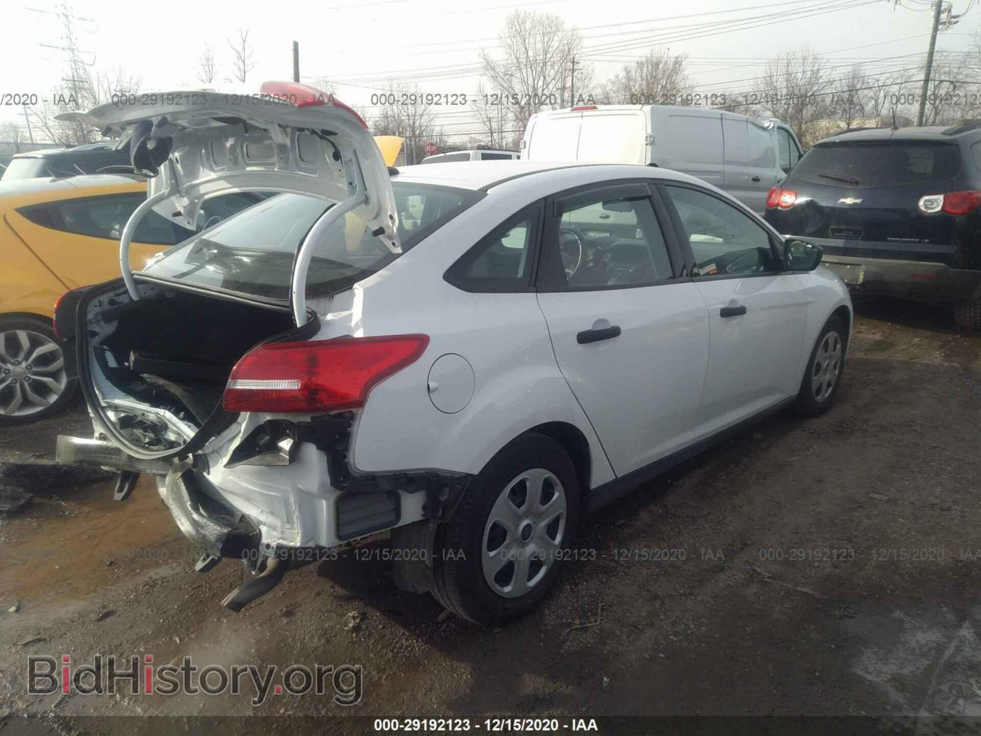 2017 FORD FOCUS - VIN: 1FADP3E22HL253474 - Photo 4