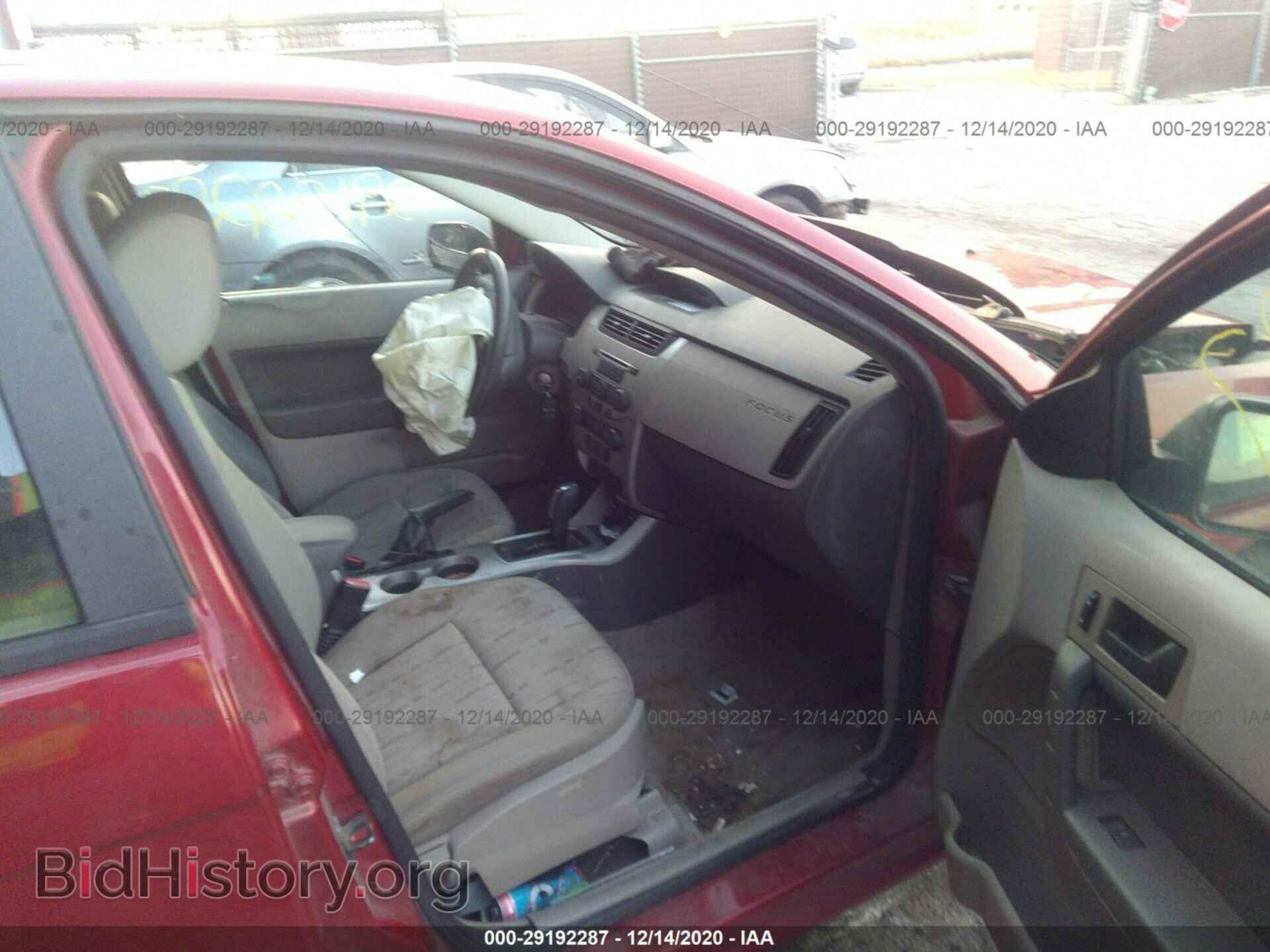 2011 FORD FOCUS - VIN: 1FAHP3FN0BW148643 - Photo 5