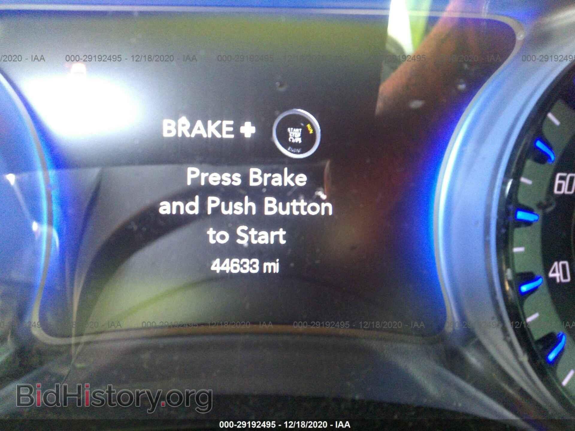 2017 CHRYSLER 300 - VIN: 2C3CCAGG0HH635597 - Фото 7