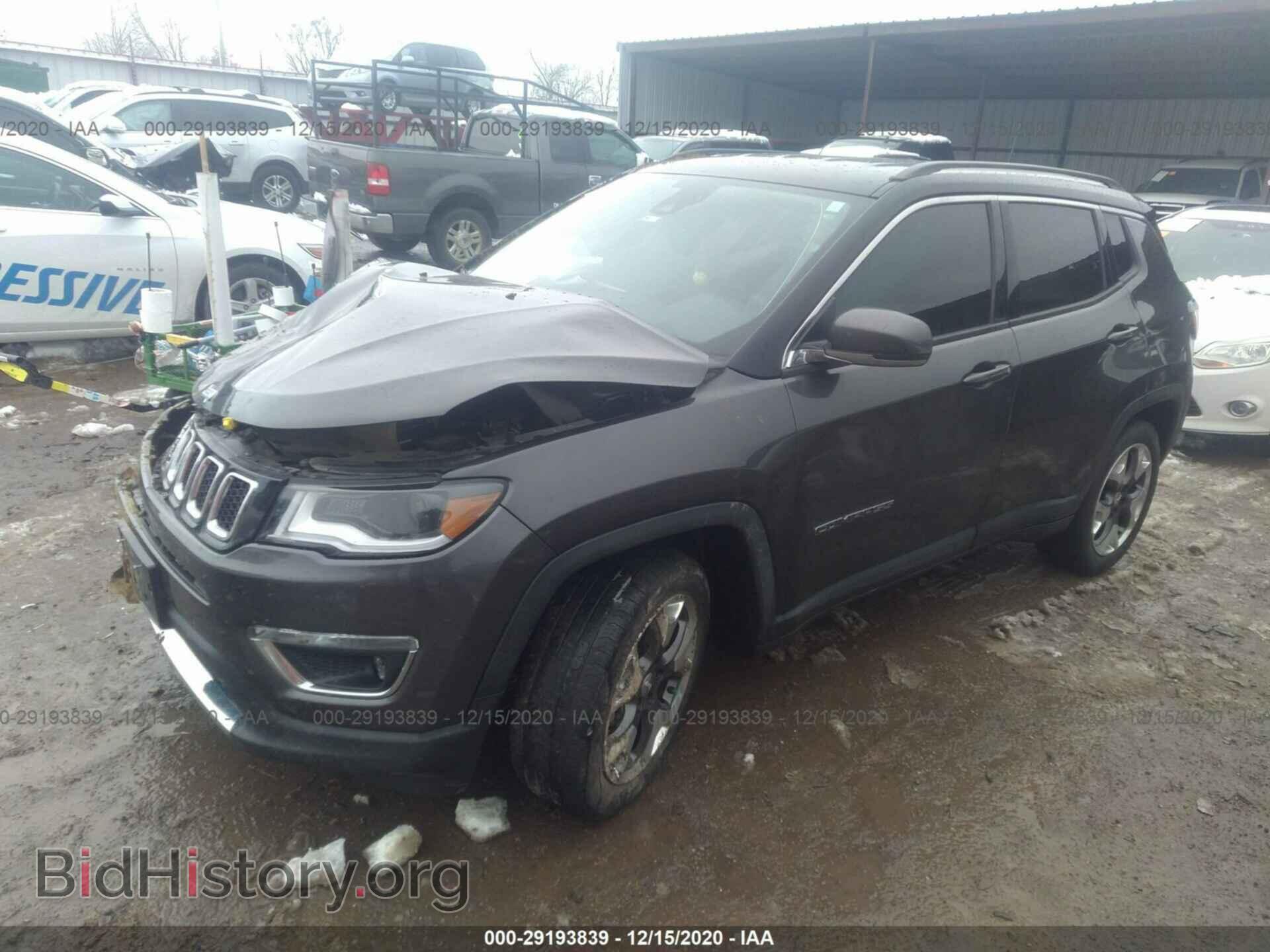 2018 JEEP COMPASS - VIN: 3C4NJCCB9JT405795 - Фото 2