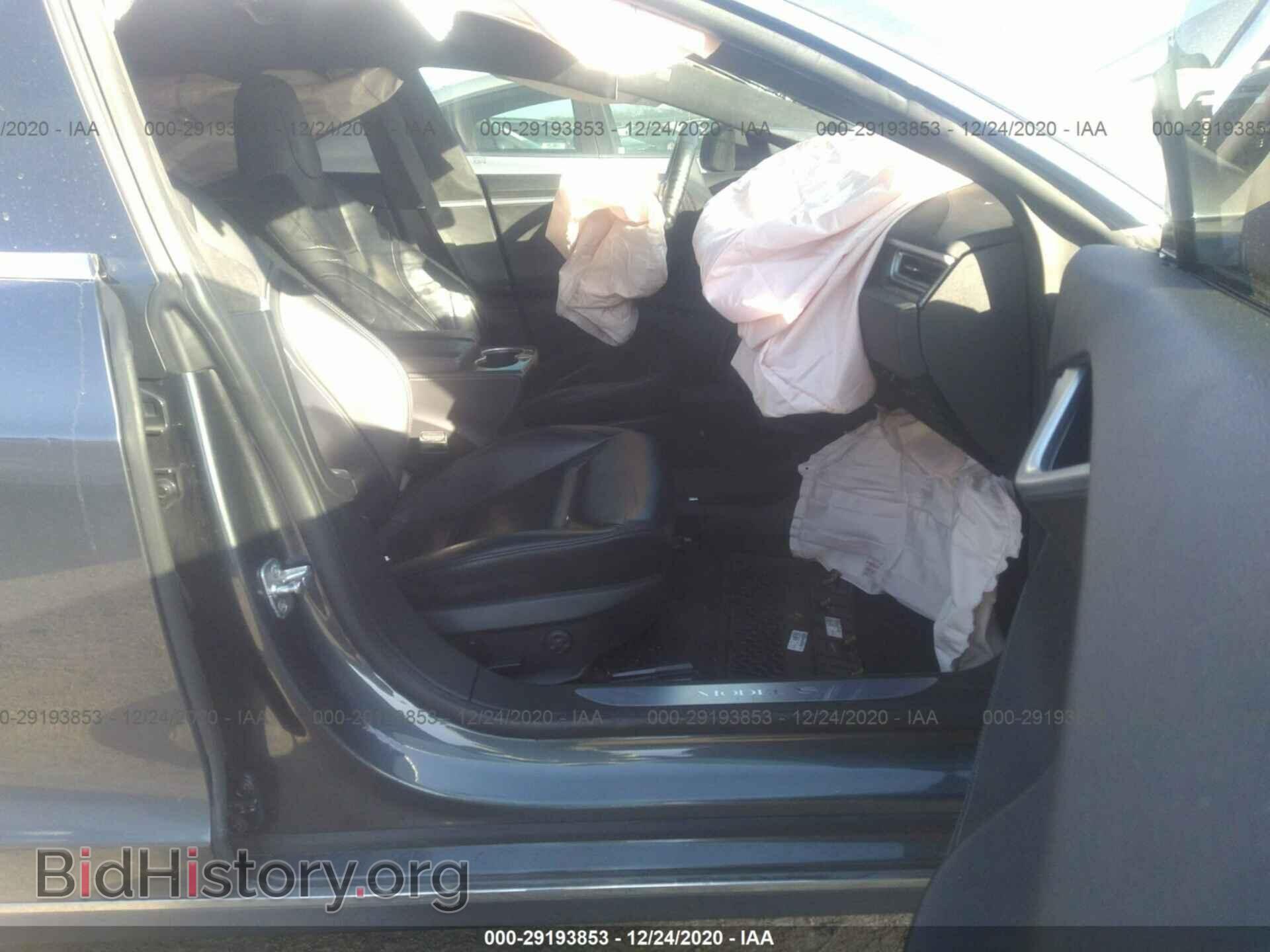 2015 TESLA MODEL S - VIN: 5YJSA1H27FF095720 - Фото 5