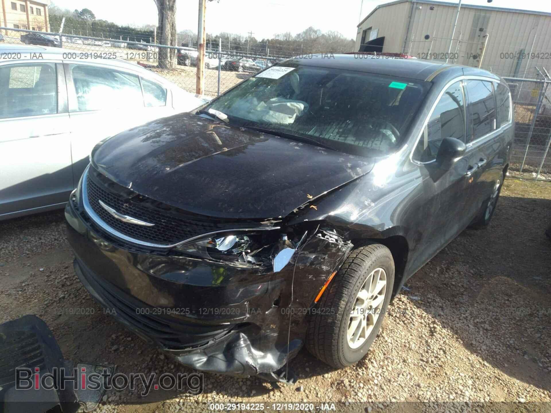 2017 CHRYSLER PACIFICA - VIN: 2C4RC1CG1HR722849 - Photo 2