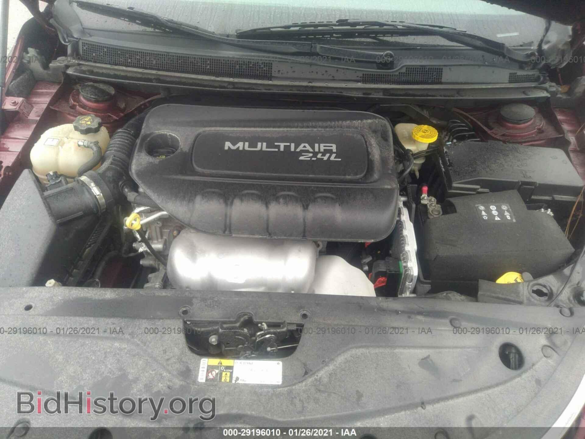 2016 CHRYSLER 200 - VIN: 1C3CCCAB8GN154253 - Фото 10