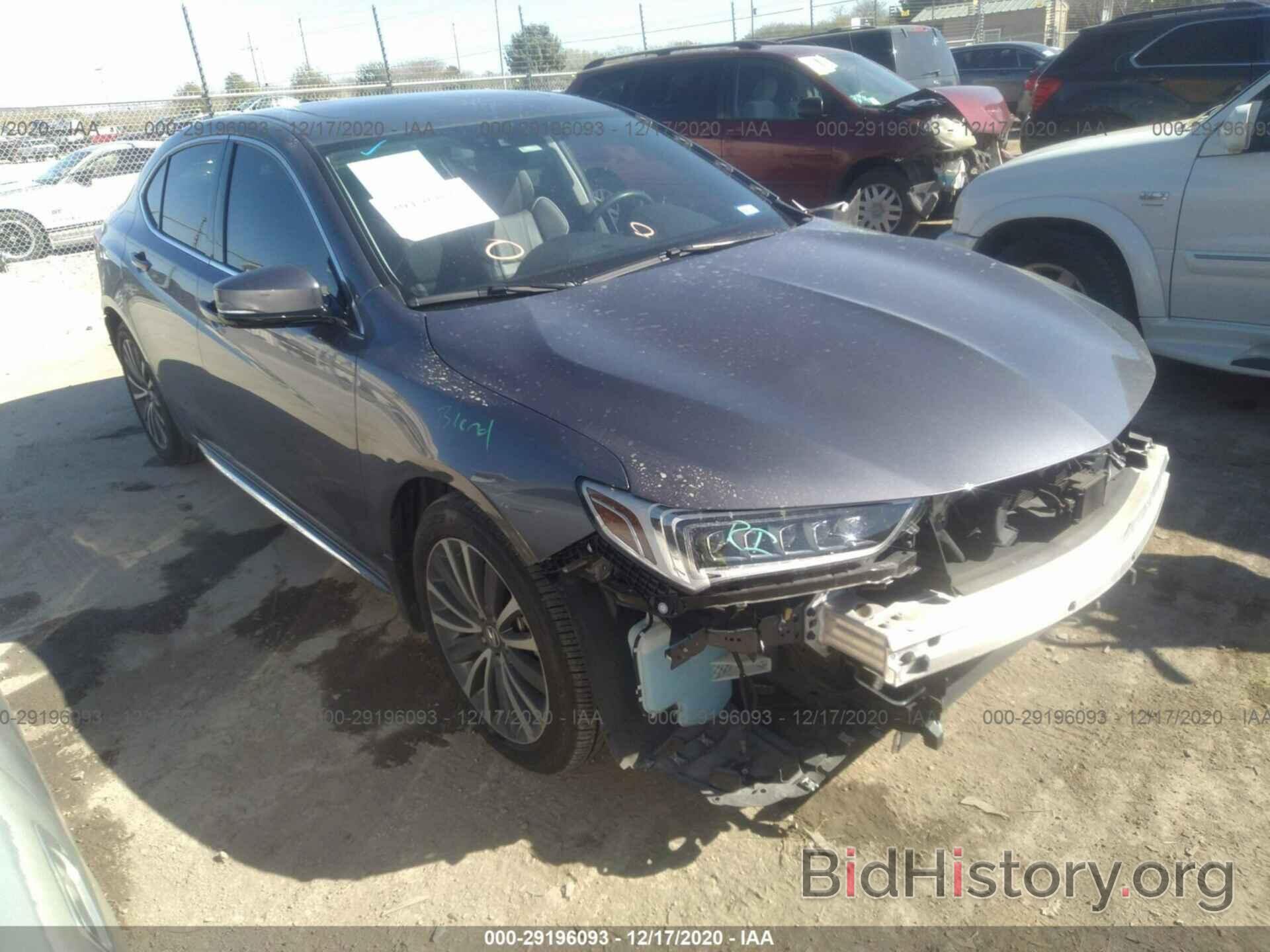 Photo 19UUB2F70JA000394 - ACURA TLX 2018