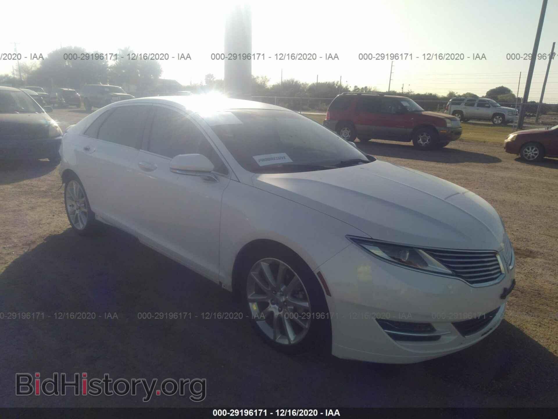 Фотография 3LN6L2LU2GR623802 - LINCOLN MKZ 2016