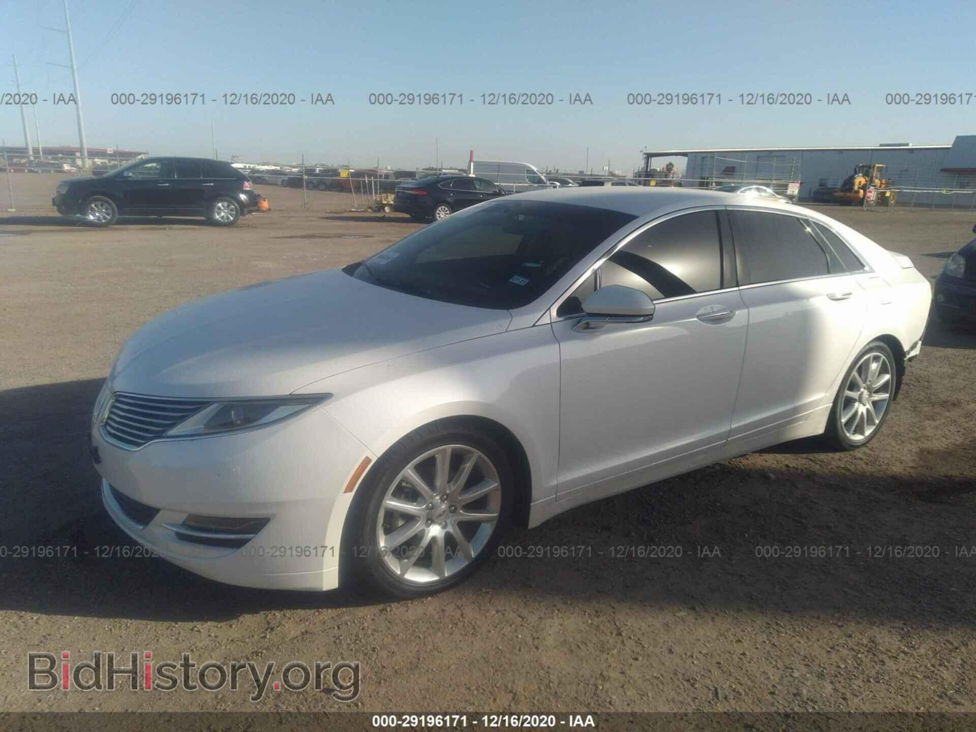 2016 LINCOLN MKZ - VIN: 3LN6L2LU2GR623802 - Фото 2