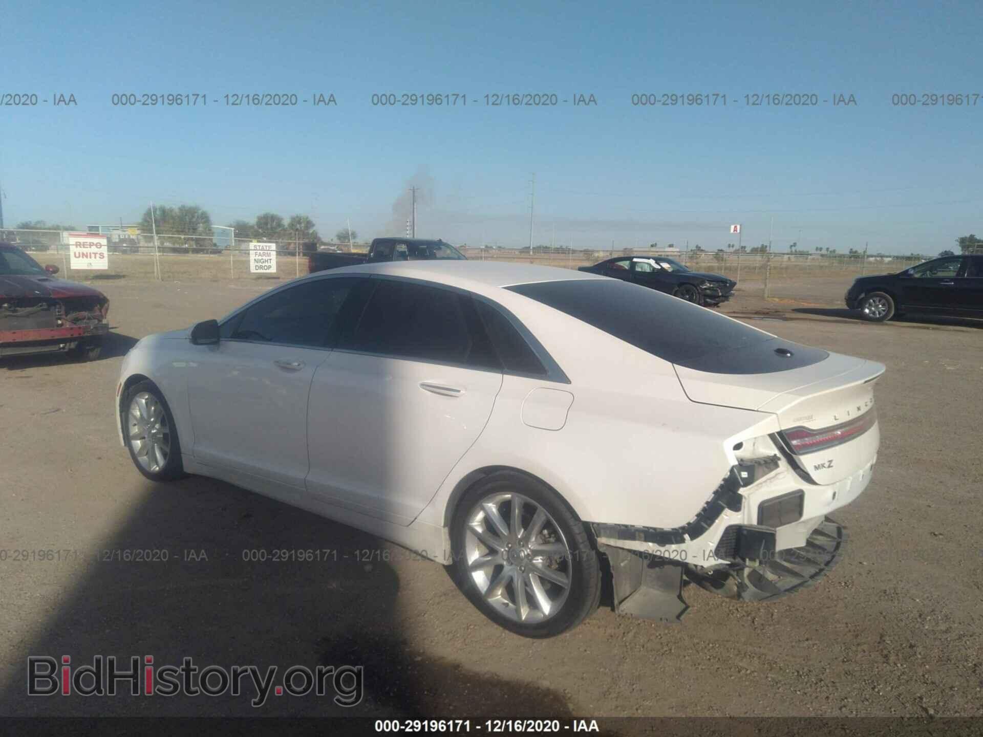 2016 LINCOLN MKZ - VIN: 3LN6L2LU2GR623802 - Фото 3