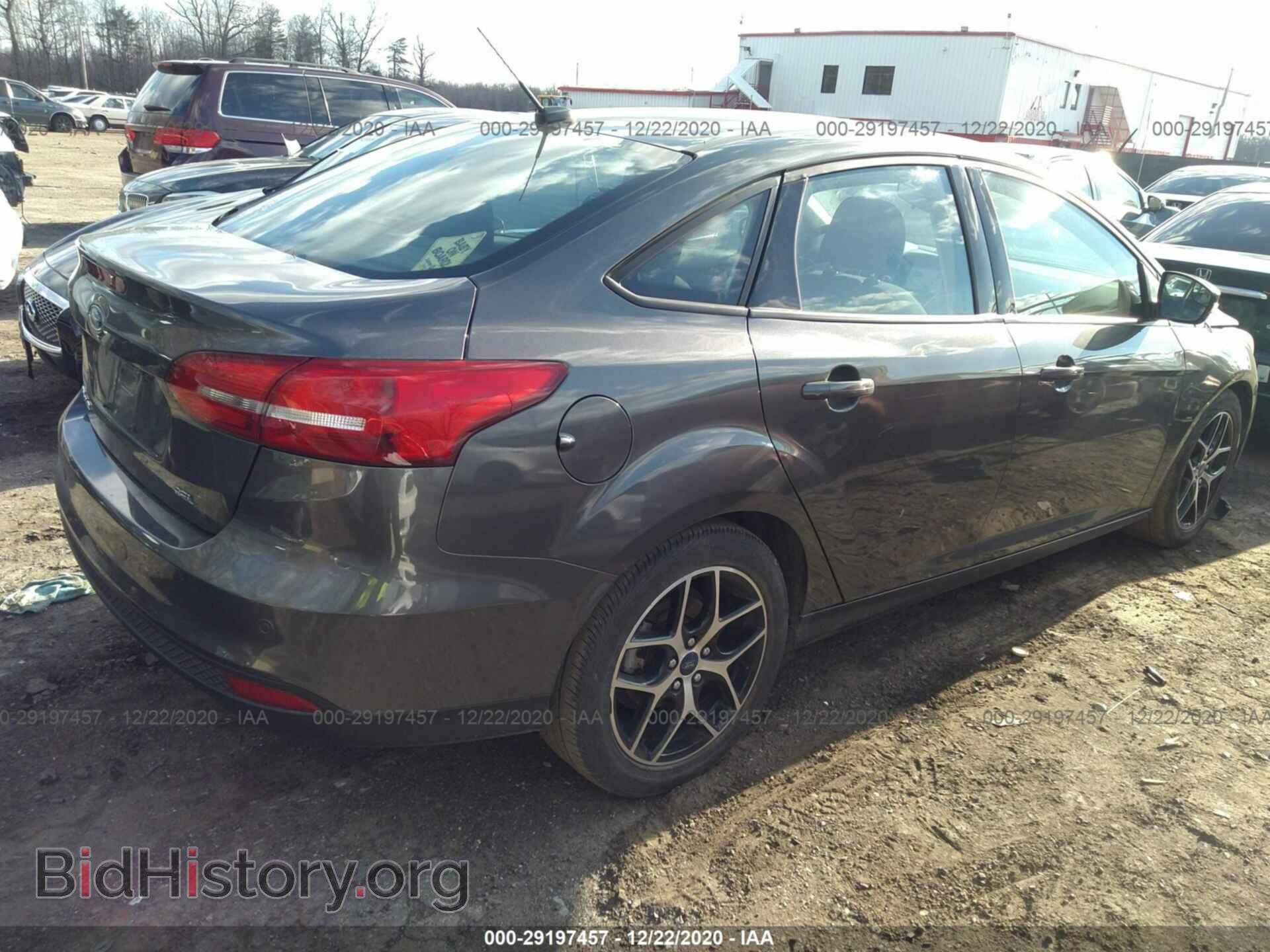 2017 FORD FOCUS - VIN: 1FADP3H27HL246015 - Фото 4