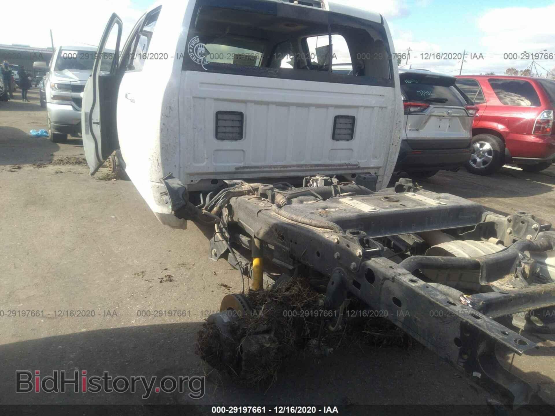 2018 RAM 2500 - VIN: 3C6UR5NL7JG345523 - Фото 3