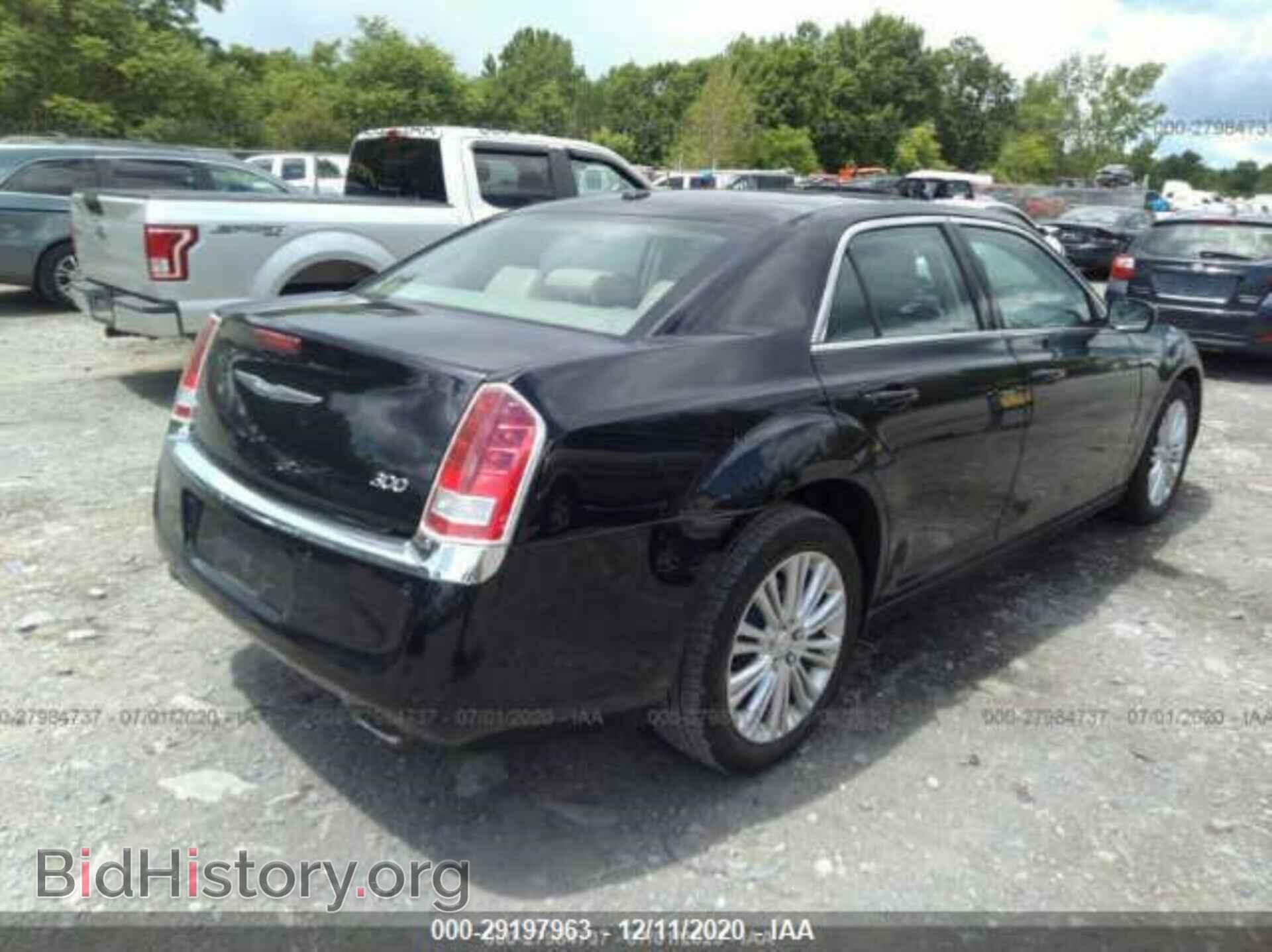 2014 CHRYSLER 300 - VIN: 2C3CCARG7EH323172 - Фото 4