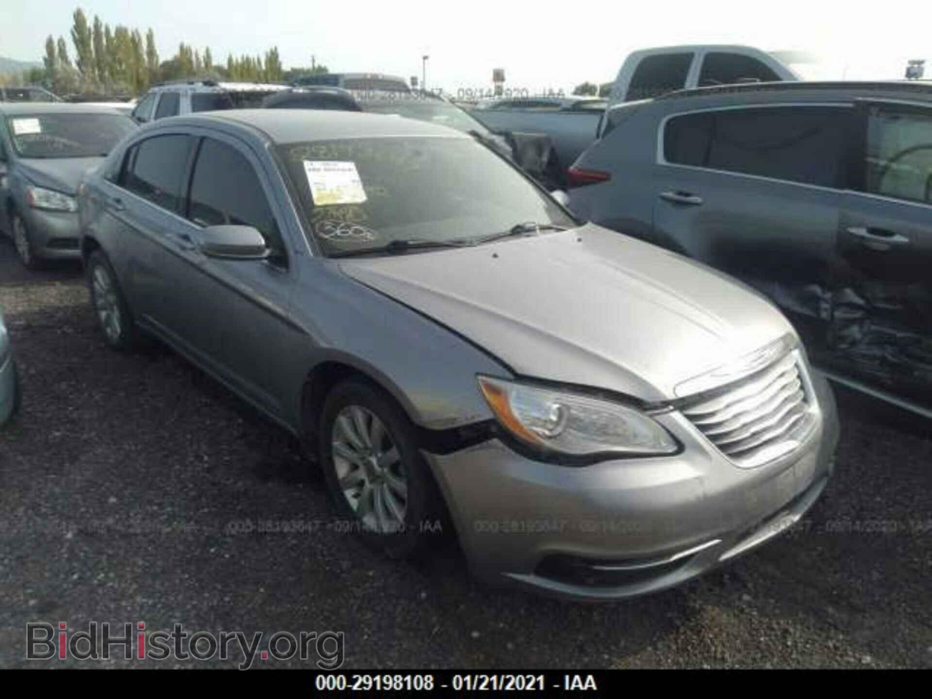 Photo 1C3CCBBG8DN556340 - CHRYSLER 200 2013