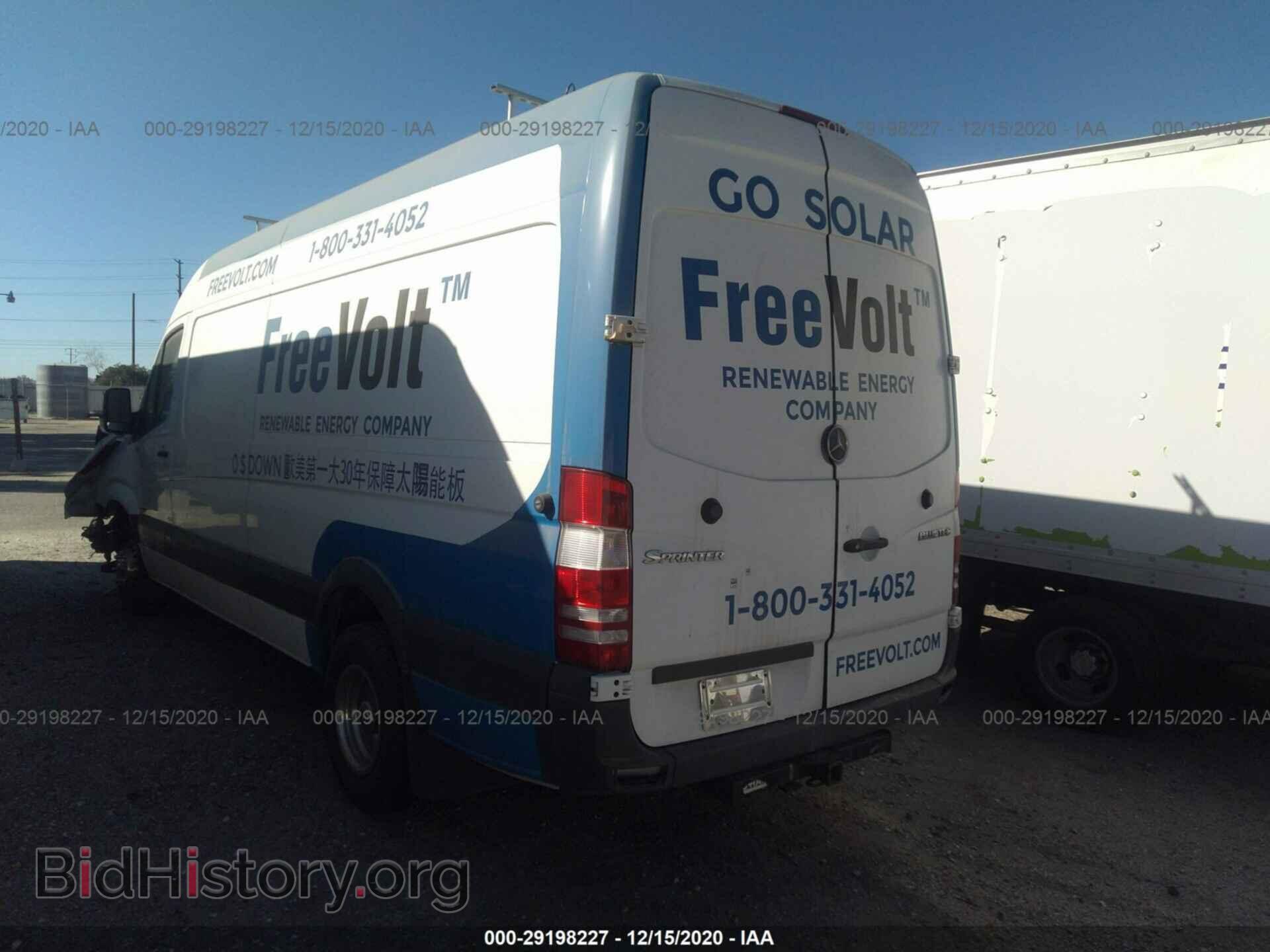 2011 MERCEDES-BENZ SPRINTER CARGO VANS - VIN: WD3PF4CC5B5600197 - Фото 3