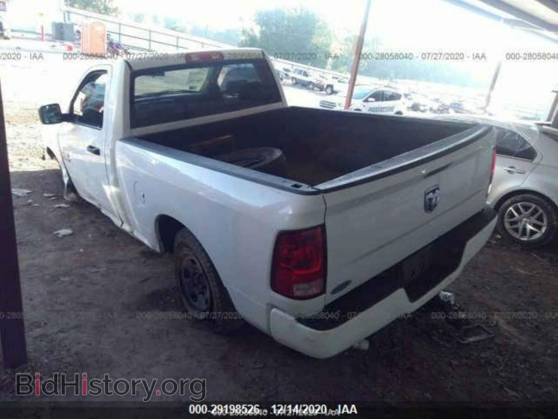 2014 RAM 1500 - VIN: 3C6JR6AG3EG185132 - Фото 3