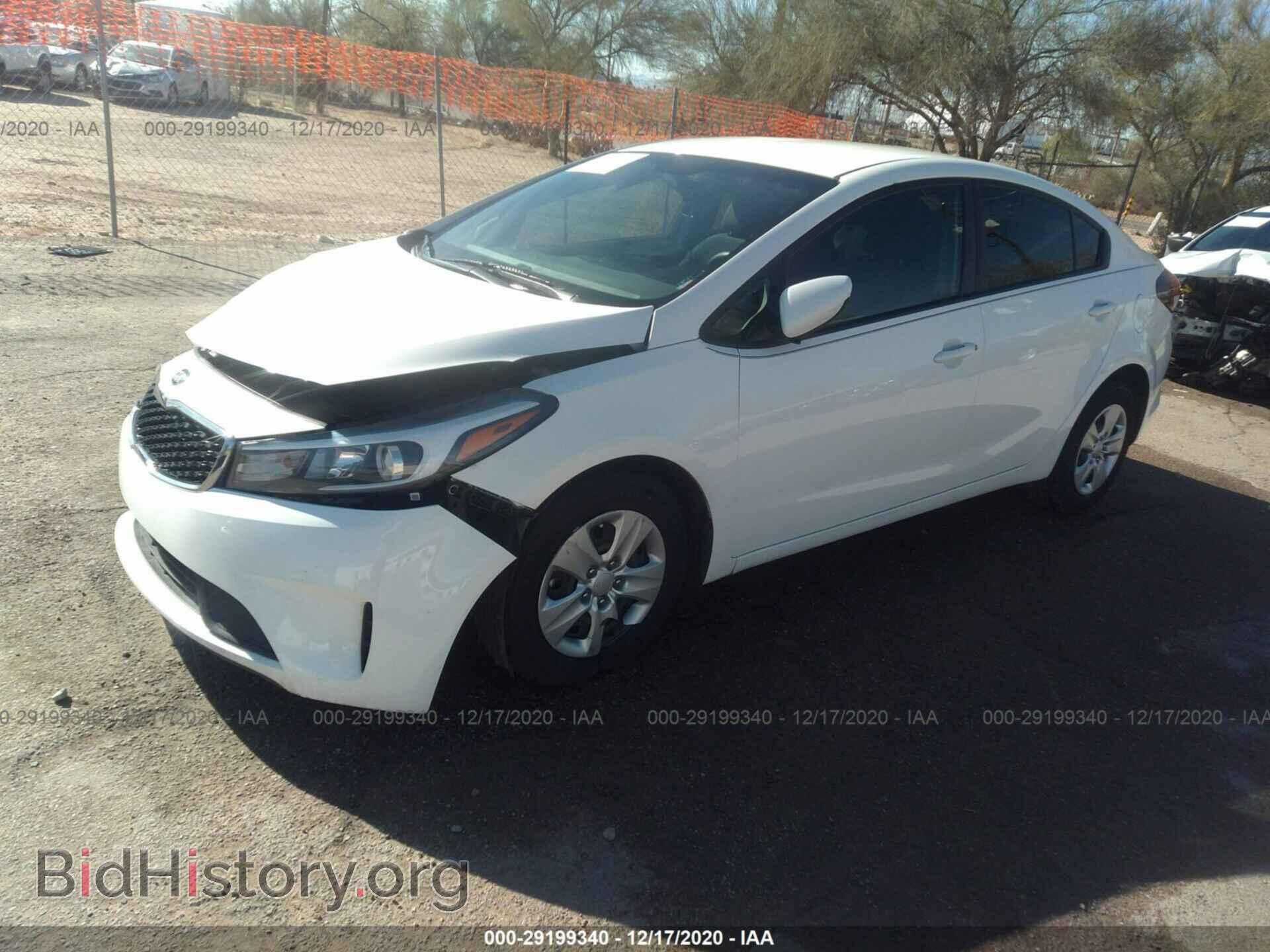 2017 KIA FORTE - VIN: 3KPFK4A78HE037128 - Фото 2