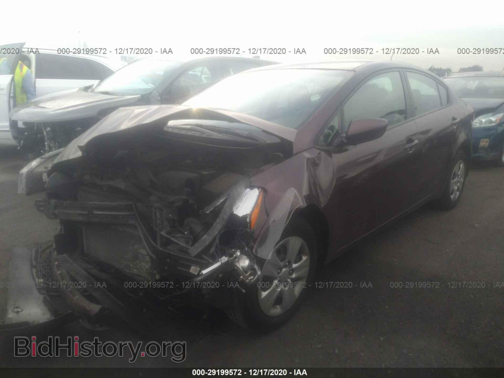 2017 KIA FORTE - VIN: 3KPFK4A77HE073943 - Фото 2