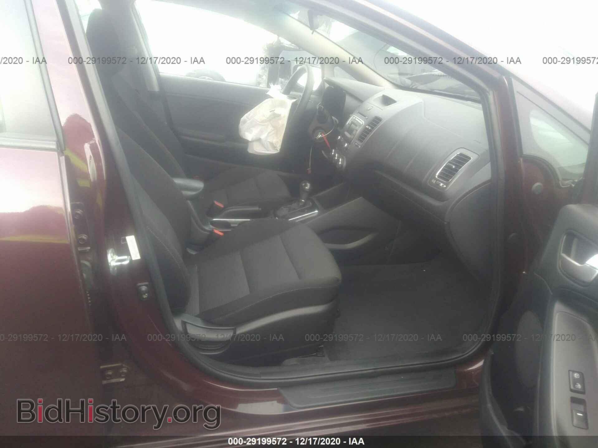2017 KIA FORTE - VIN: 3KPFK4A77HE073943 - Фото 5