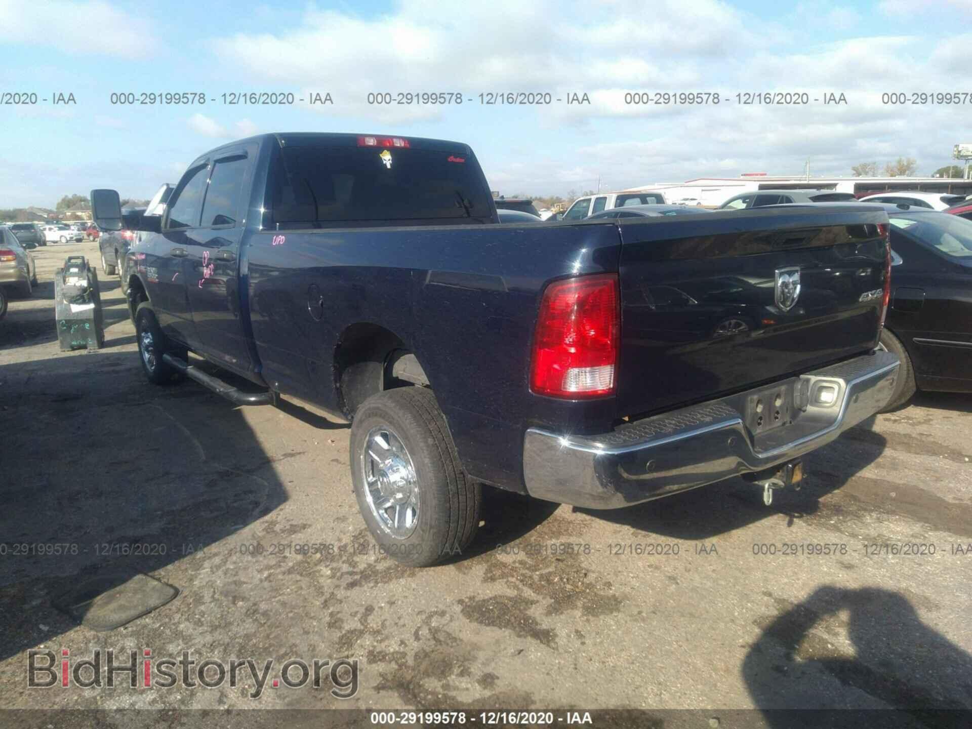 2017 RAM 2500 - VIN: 3C6UR5HJ7HG644904 - Фото 3