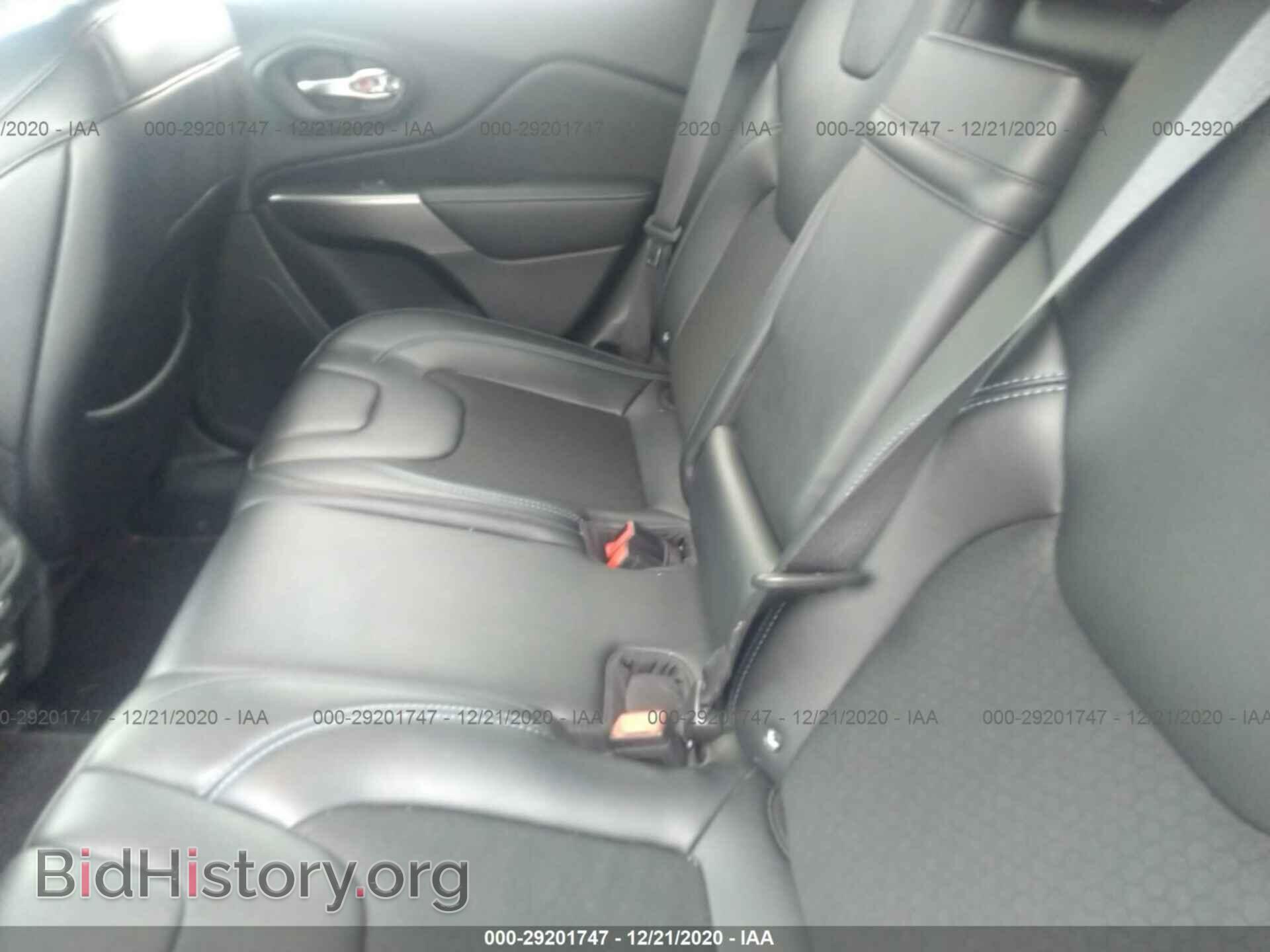 2019 JEEP CHEROKEE - VIN: 1C4PJMLX9KD156318 - Фото 8