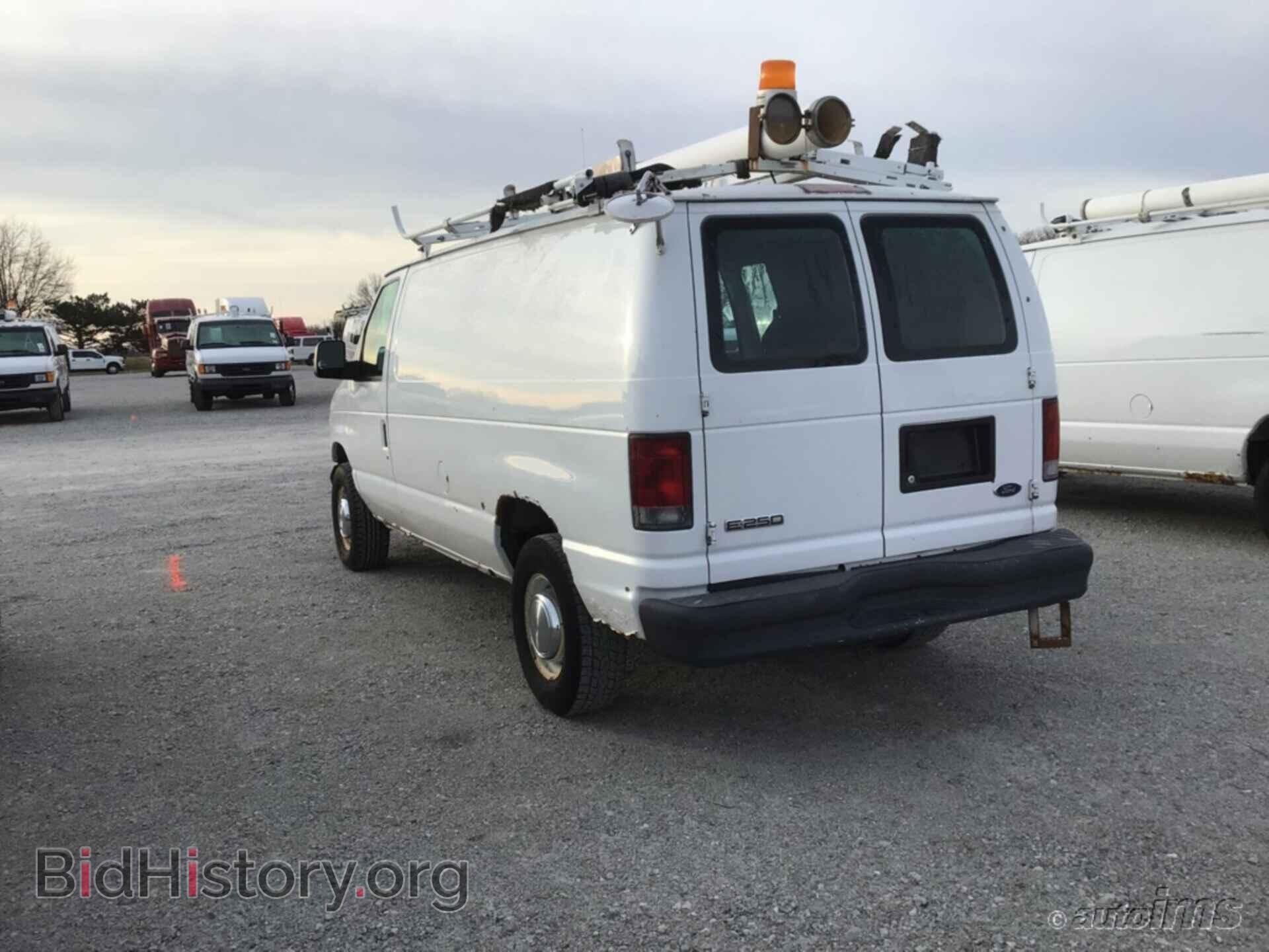 2006 FORD ECONOLINE CARGO VAN - VIN: 1FTNE24W86DA74107 - Фото 4