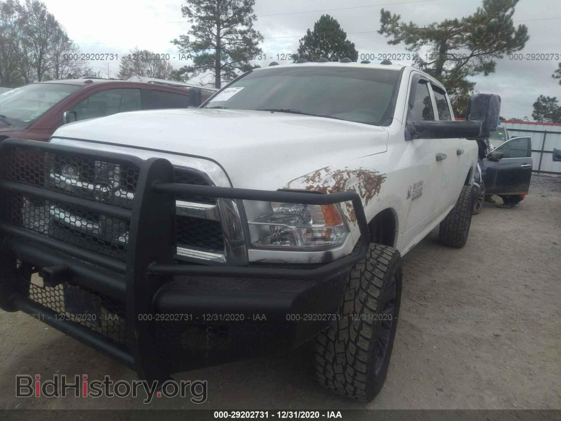 2013 RAM 2500 - VIN: 3C6UR5CL8DG520739 - Фото 2