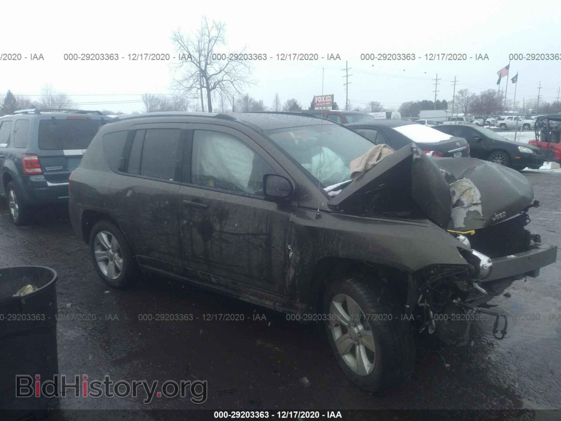 Photo 1C4NJCBA8GD518841 - JEEP COMPASS 2016