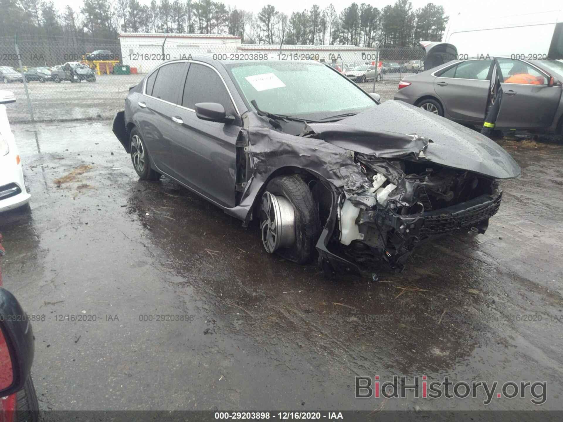 Photo 1HGCR2F30GA134500 - HONDA ACCORD SEDAN 2016