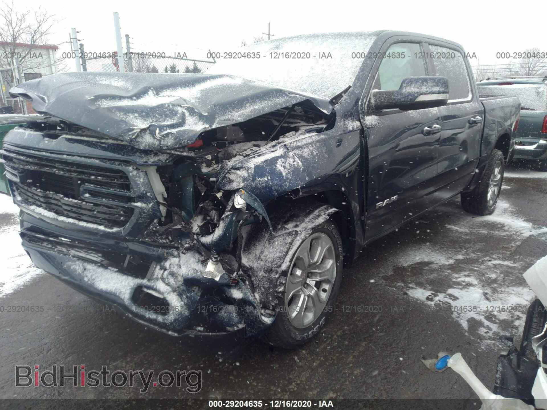 2020 RAM 1500 - VIN: 1C6SRFFT3LN296620 - Фото 2